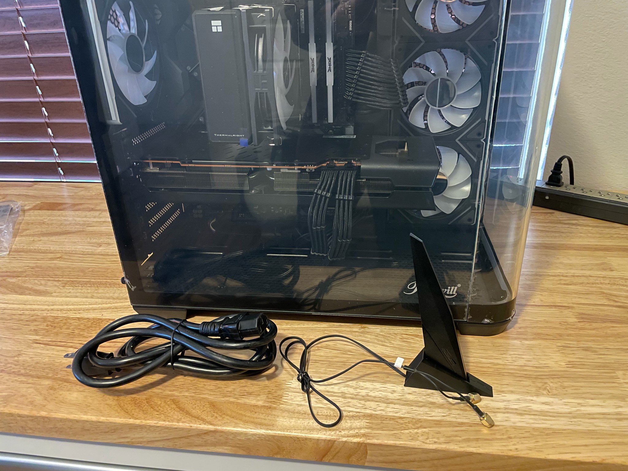 AMD Gaming PC (Ryzen 7 3800X | RX 6800 | 32GB RAM | 512GB SSD | Wifi + BT)