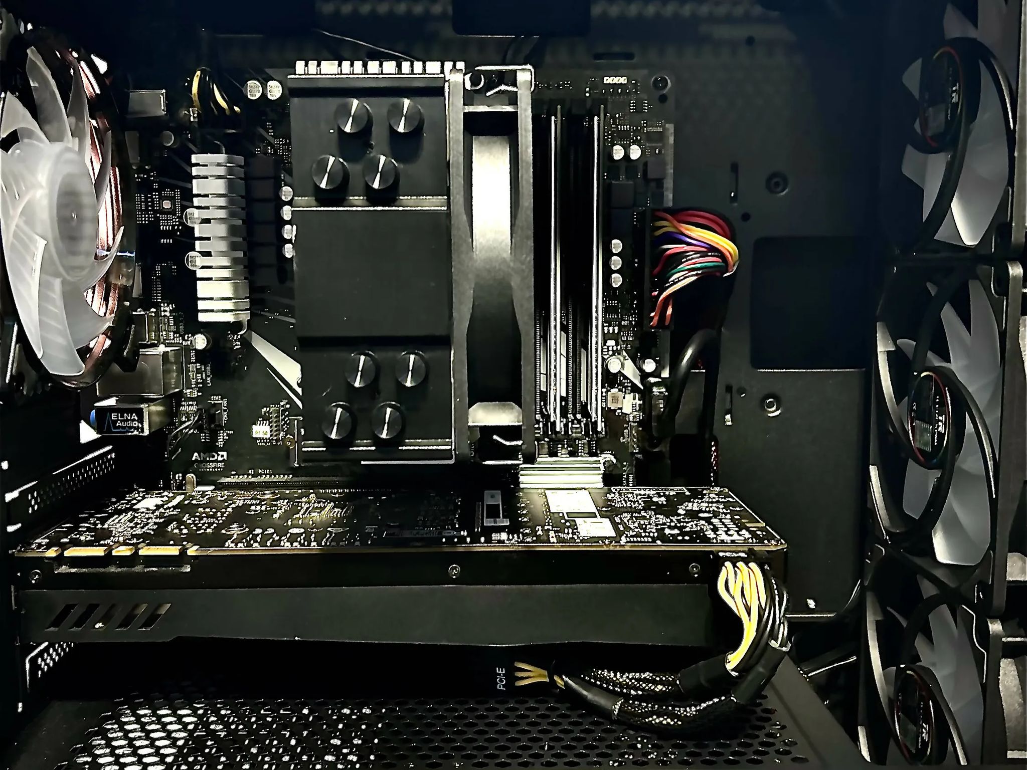 GTX 1070 / Ryzen 3 2200g / 16gb 3200MHz / 512GB NVMe Gen 3 Gaming Pc