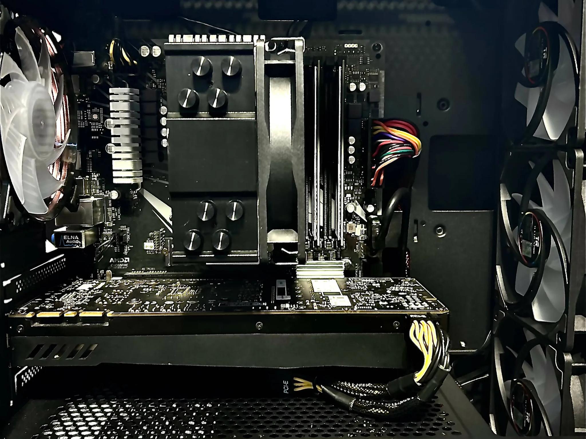 GTX 1070 / Ryzen 3 2200g / 16gb 3200MHz / 512GB NVMe Gen 3 Gaming Pc