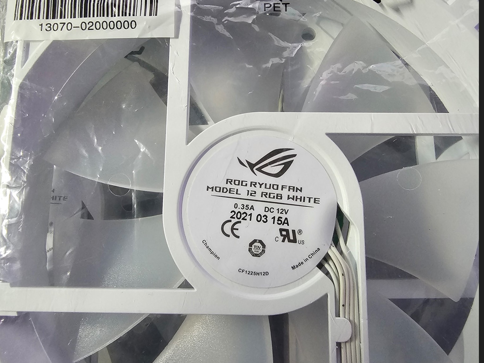 ASUS ROG RYUO Model 12 ARGB 120mm PC Case Fan White Set of 3x Fans