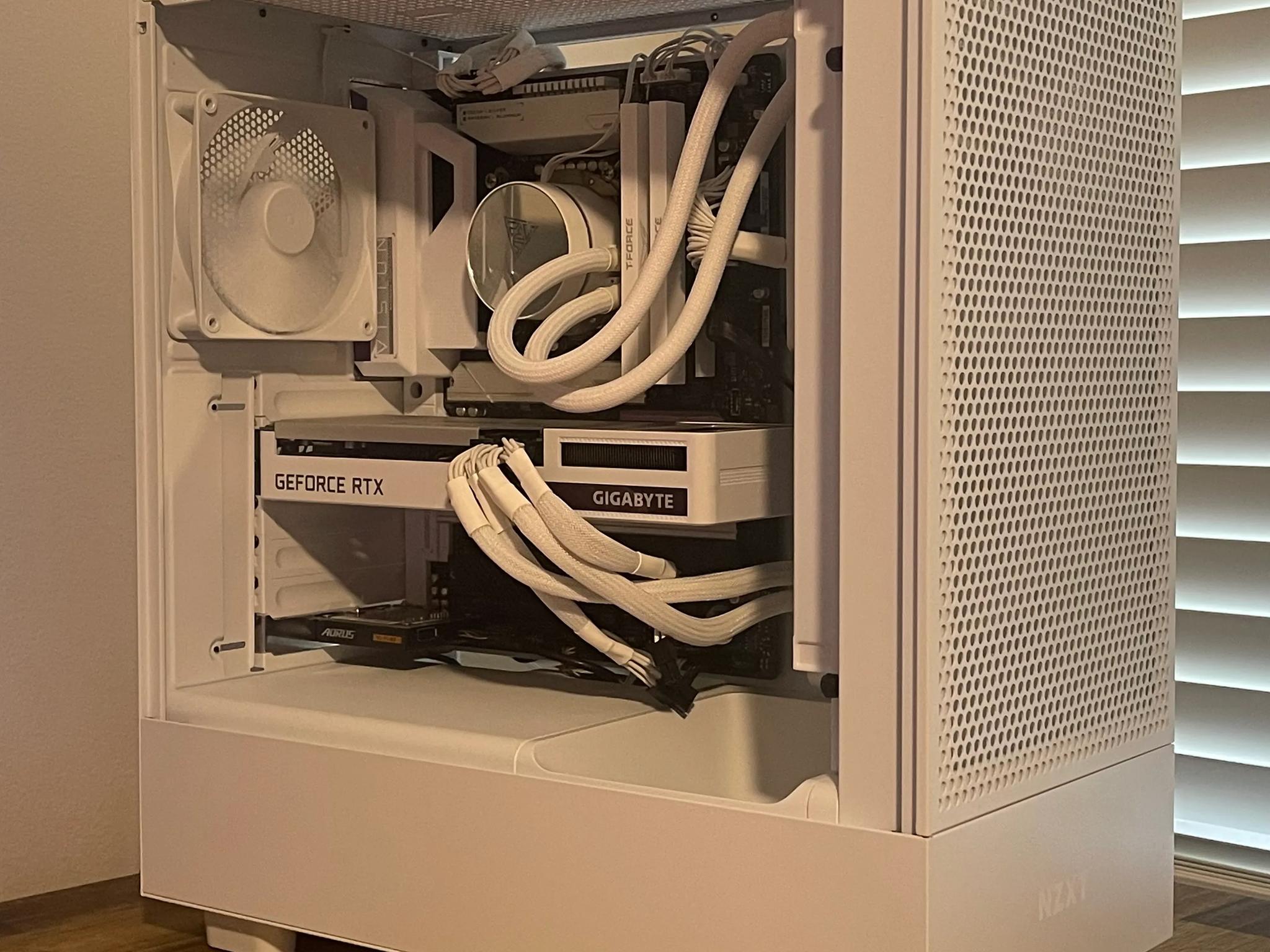 Cosmic Commander | i5-11600K, 32GB, 2.5TB, 3060 Ti