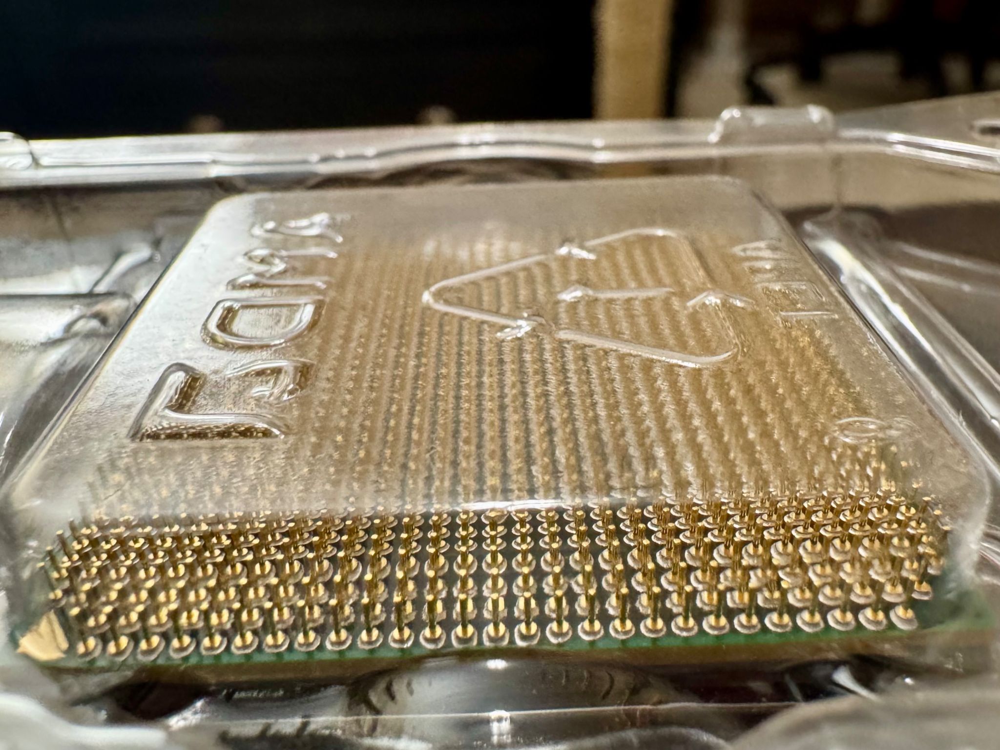 AMD FX-6300 6-Core 3.5 GHz Socket AM3+ 95W FD6300 FX FX8300 Desktop Processor