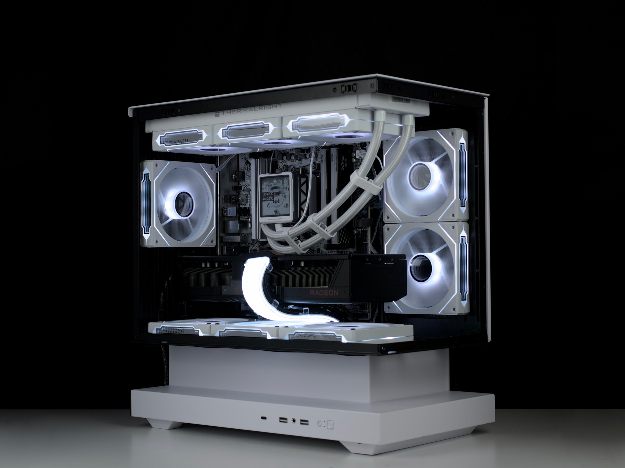 🧊⚡🗡️Panda - 1440P Gaming PC | RX 9070 XT, Ryzen 9 7900X3D, 32GB RAM, 2TB SSD | LCD Screen 🗡️⚡🧊