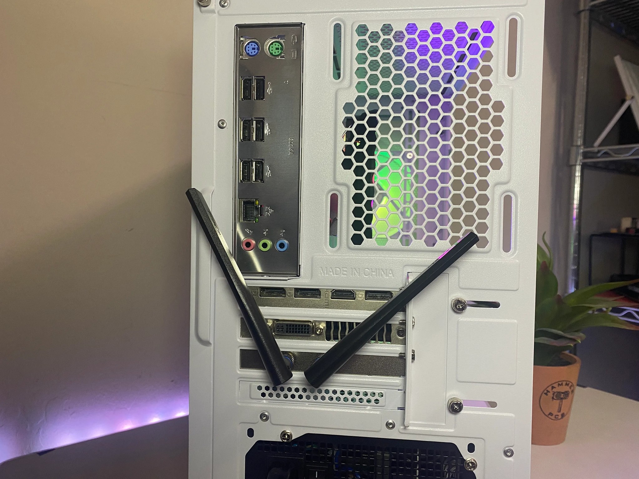 ❄️⚡Aquila V1 ❄️⚡| Custom Gaming PC | Windows 11, GTX 970, 12 Core CPU, 16gb RAM, 1.25TB Storage!