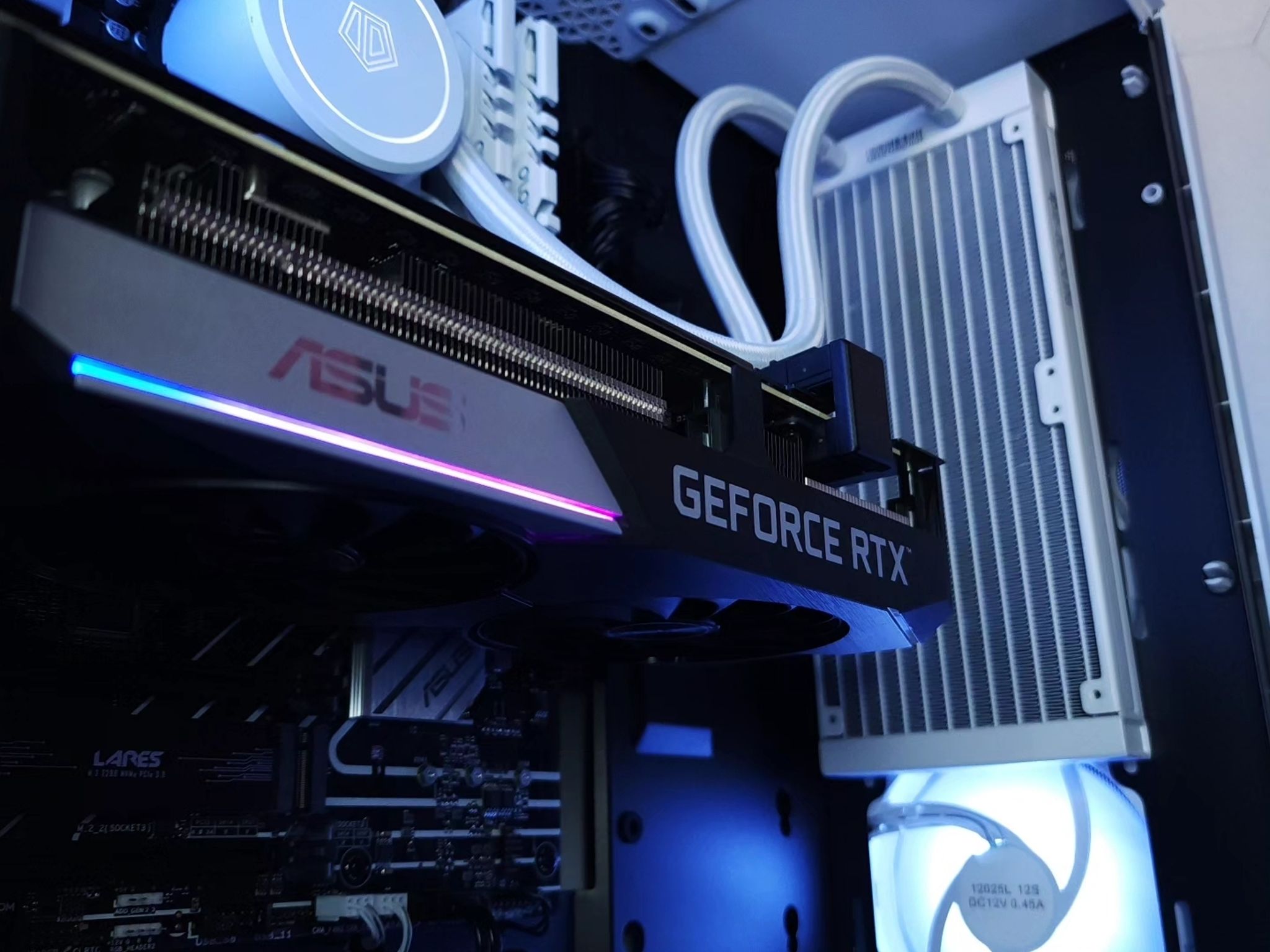 💙🤍RTX 3060Ti // i5 12400F // 16GB 3200MHz // 1TB NVMe
