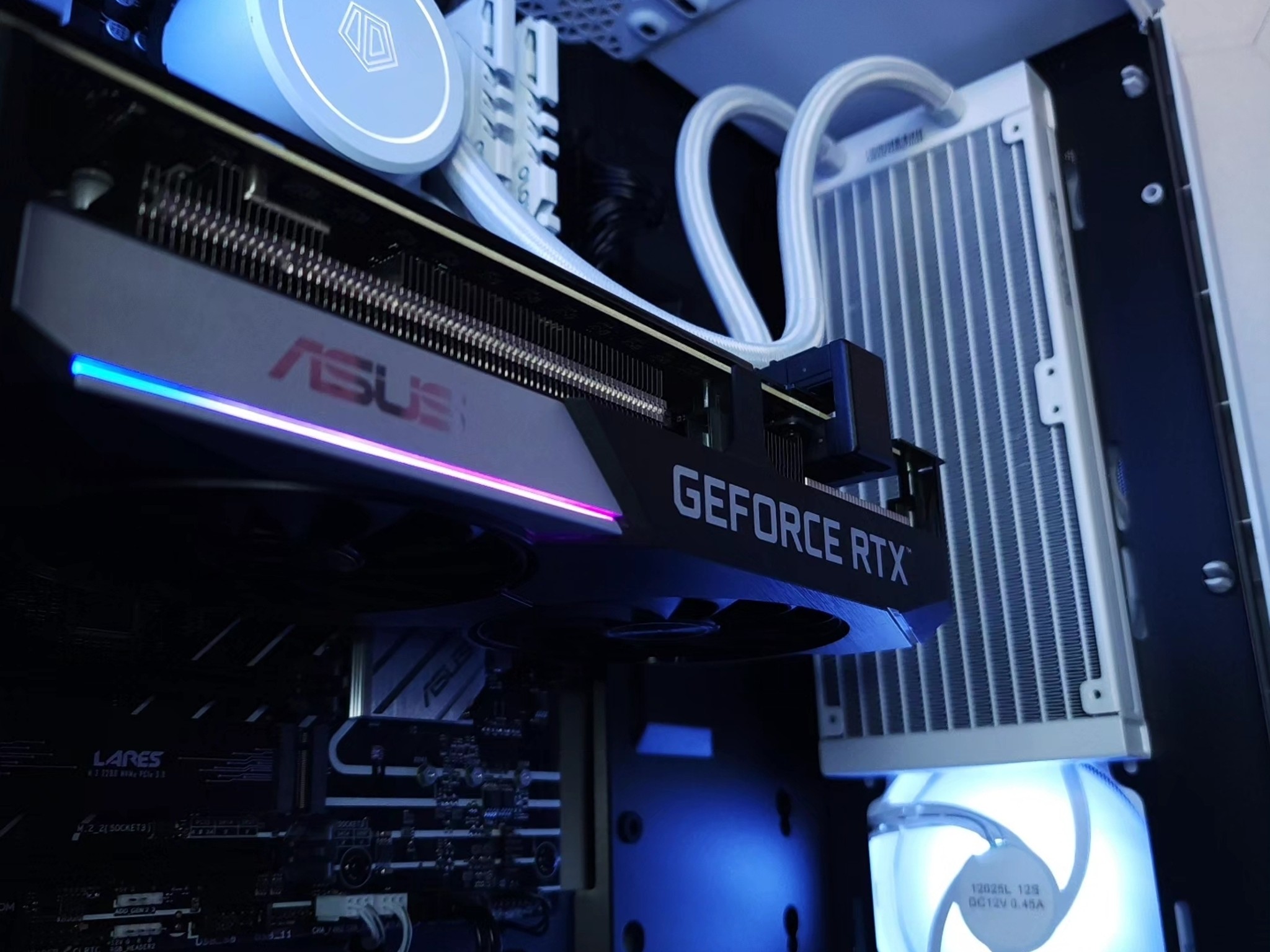 💙🤍RTX 3060Ti // i5 12400F // 16GB 3200MHz // 1TB NVMe