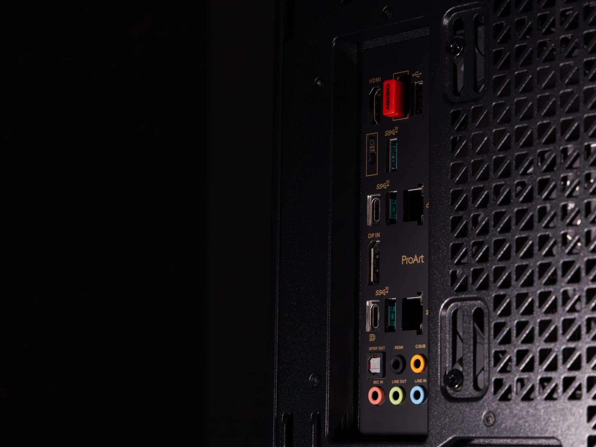 🦂 Alcantara 🦂 RTX 4070 Super / AMD R7 9700X / 1TB NVME / 32GB DDR5 RAM / 420 AIO / Windows 11 Pro