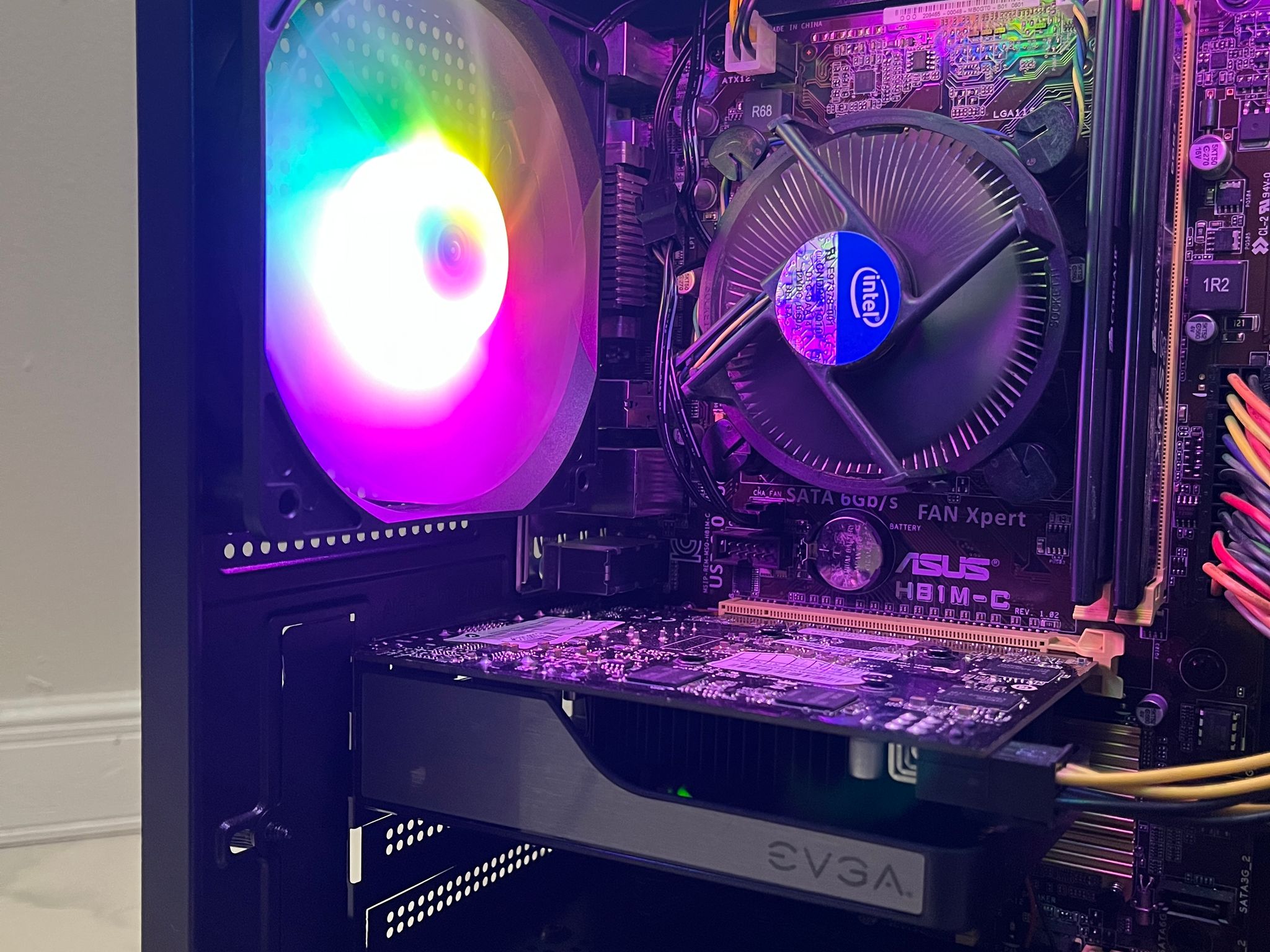 Super Budget Gaming PC - Intel i5-4440, NVIDIA GTX 650, 16GB RAM, 560GB Storage, w/ Wi-Fi & BT