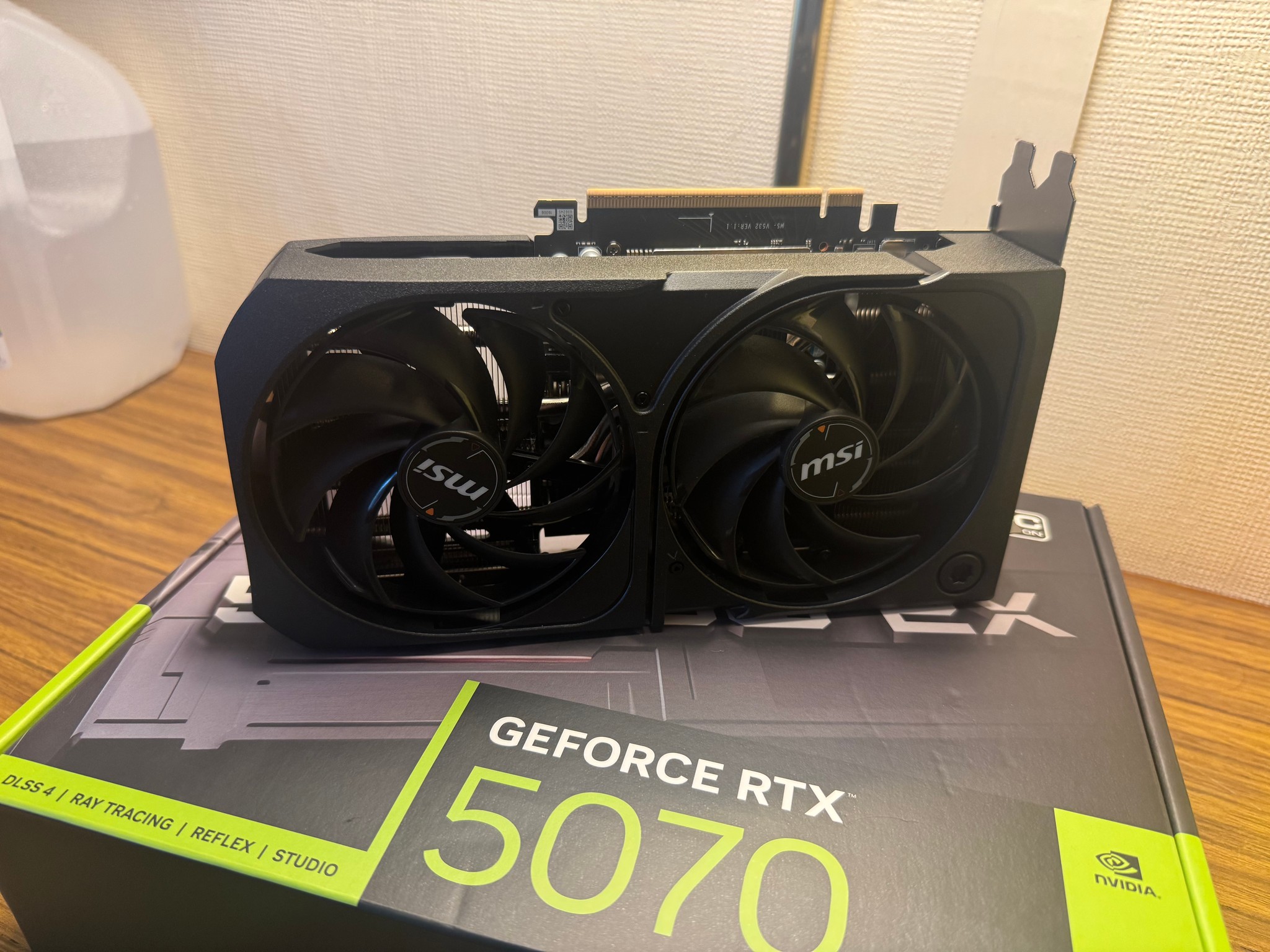 MSI GeForce RTX 5070 12G SHADOW 2X OC