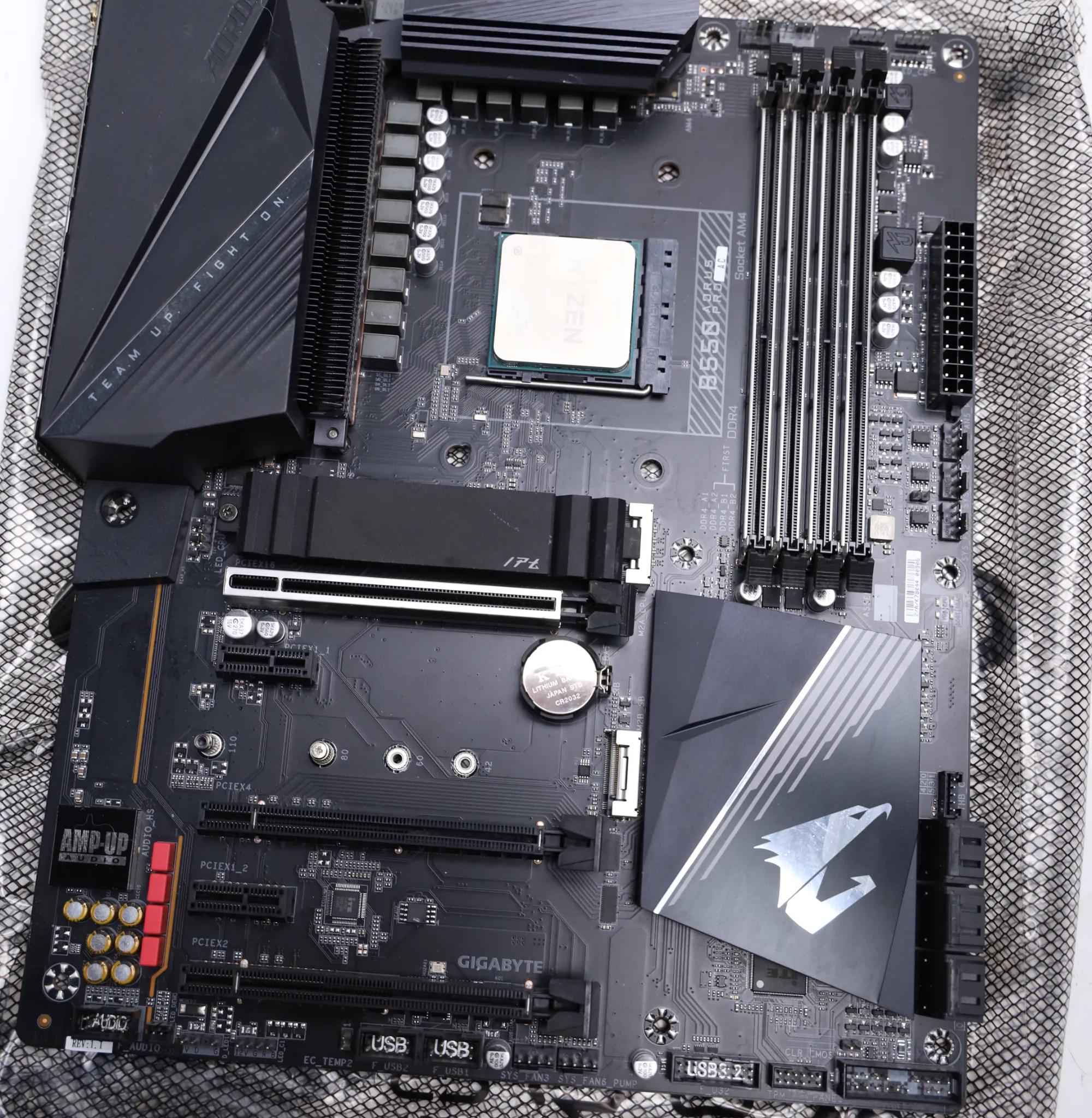 B550 Pro AC/ Ryzen 5 5600x/ 32gb ddr4/ AMD Wraith CPU cooler.