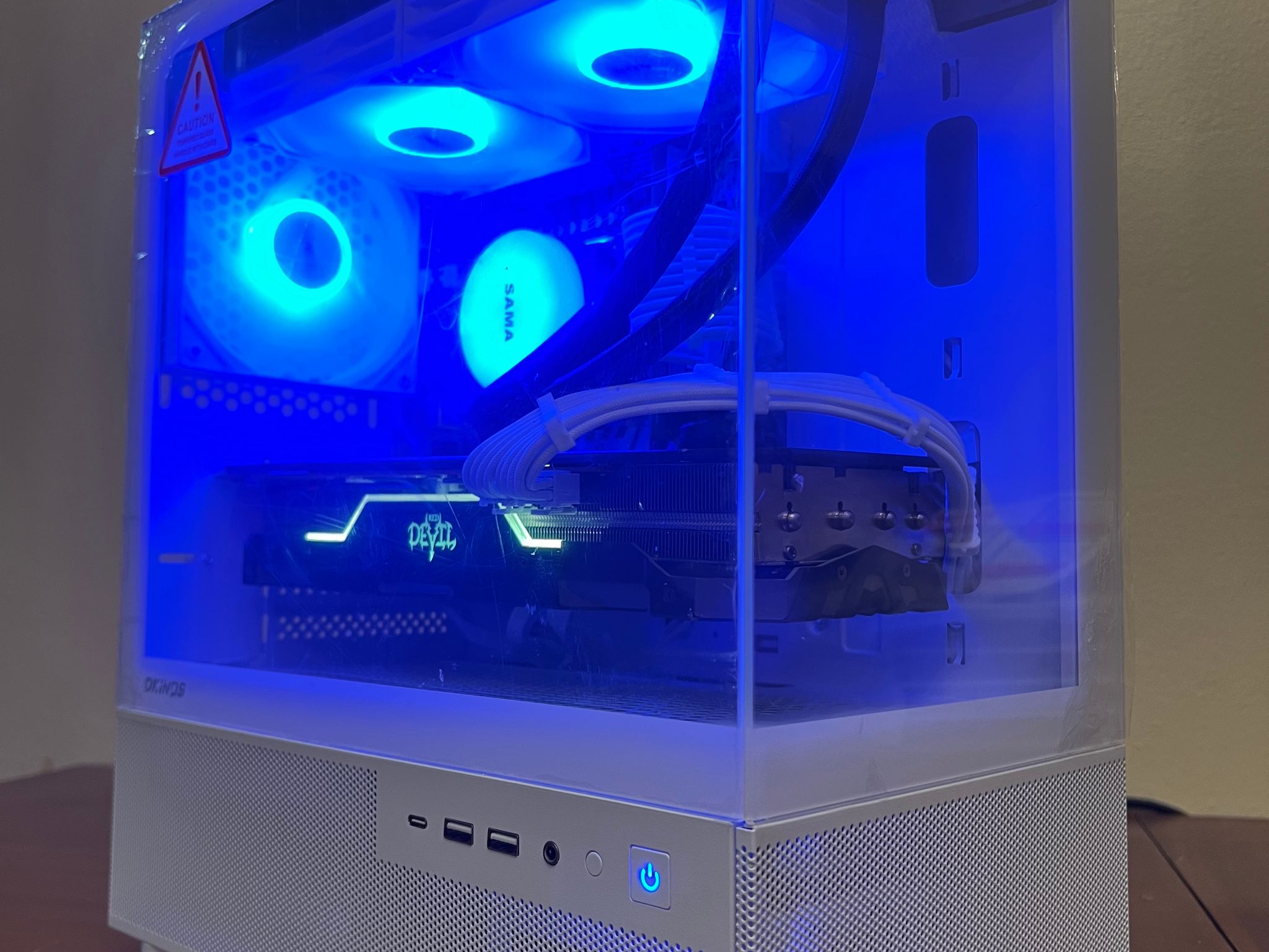 Water Cooled Intel 10 Core White Gaming PC RX 5700xt 8GB 1TB Storage 16GB RAM WIFi WINDOWS 10 Pro