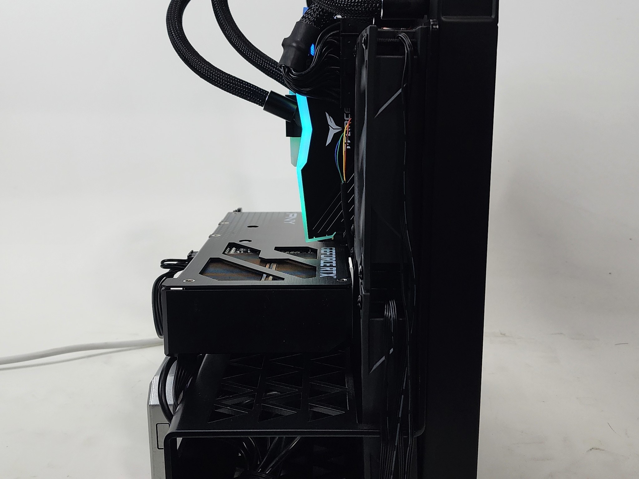 Gaming PC Ryzen 7 5700X 16GB RAM 1TB SSD RTX 3060 8GB Windows 11 Computer