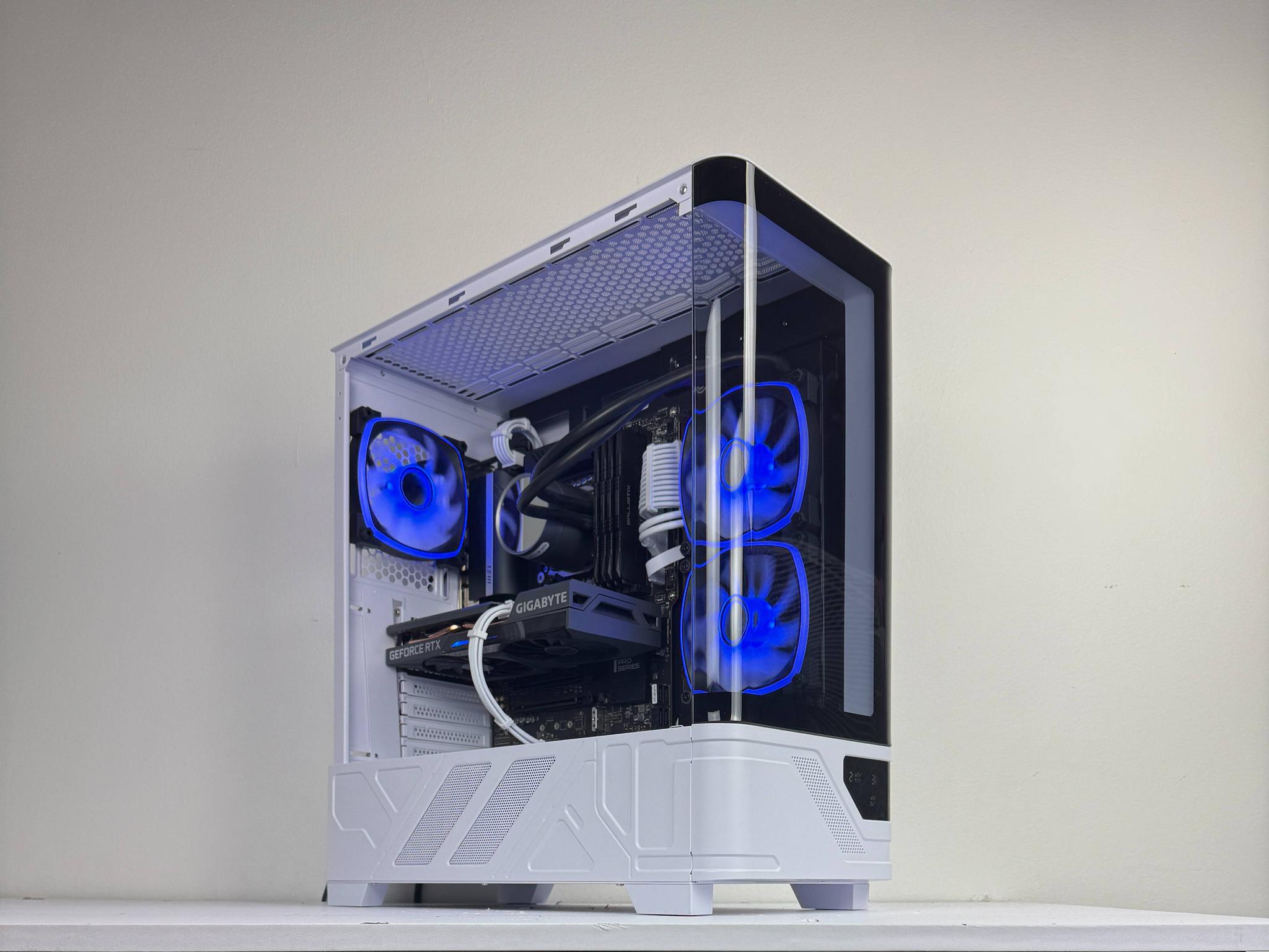 🧬Helix🧬 | 1080p Gaming PC | Intel i5 11400F | Gigabyte RTX 3060 | 32GB DDR4 3200MHz