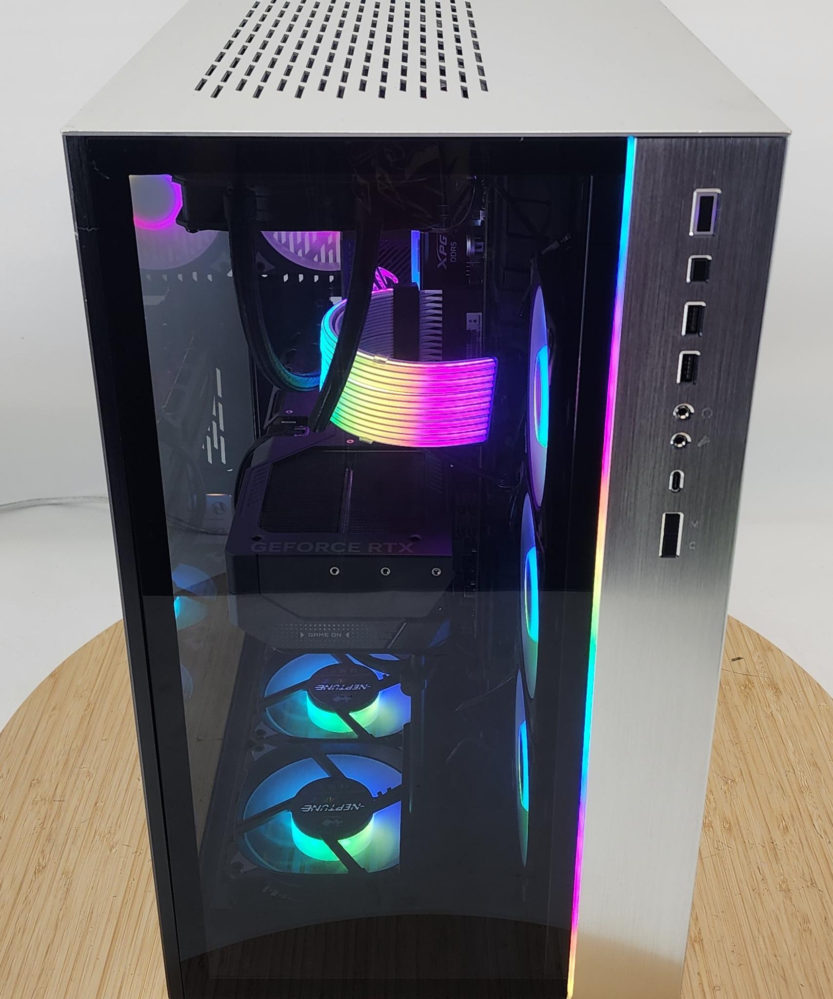 Gaming PC Ryzen 7 9850X3D 32GB RAM 2TB SSD RTX 5080 16GB Windows 11 Computer