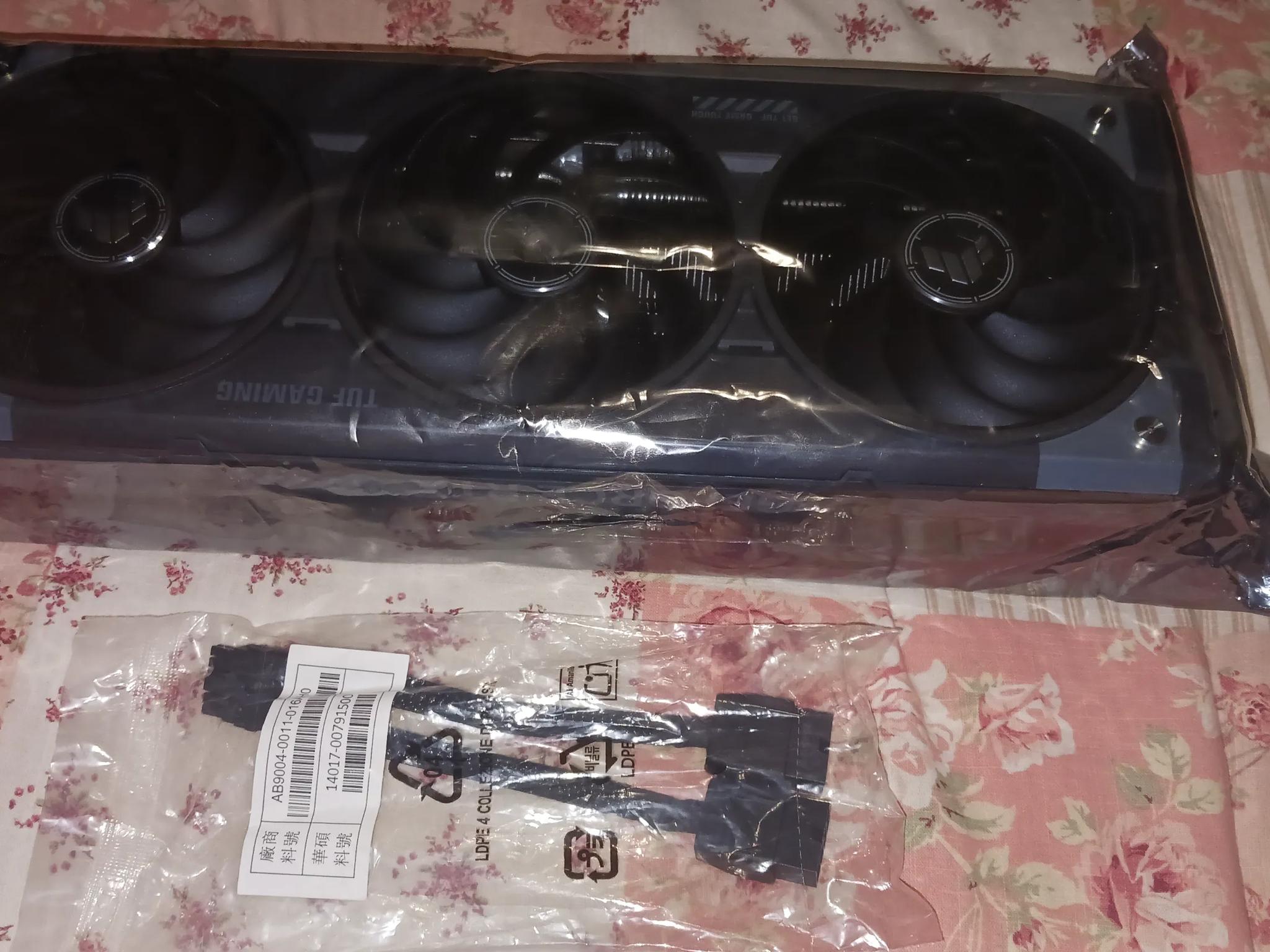 Asus tuff gaming GeForce rtx 5070