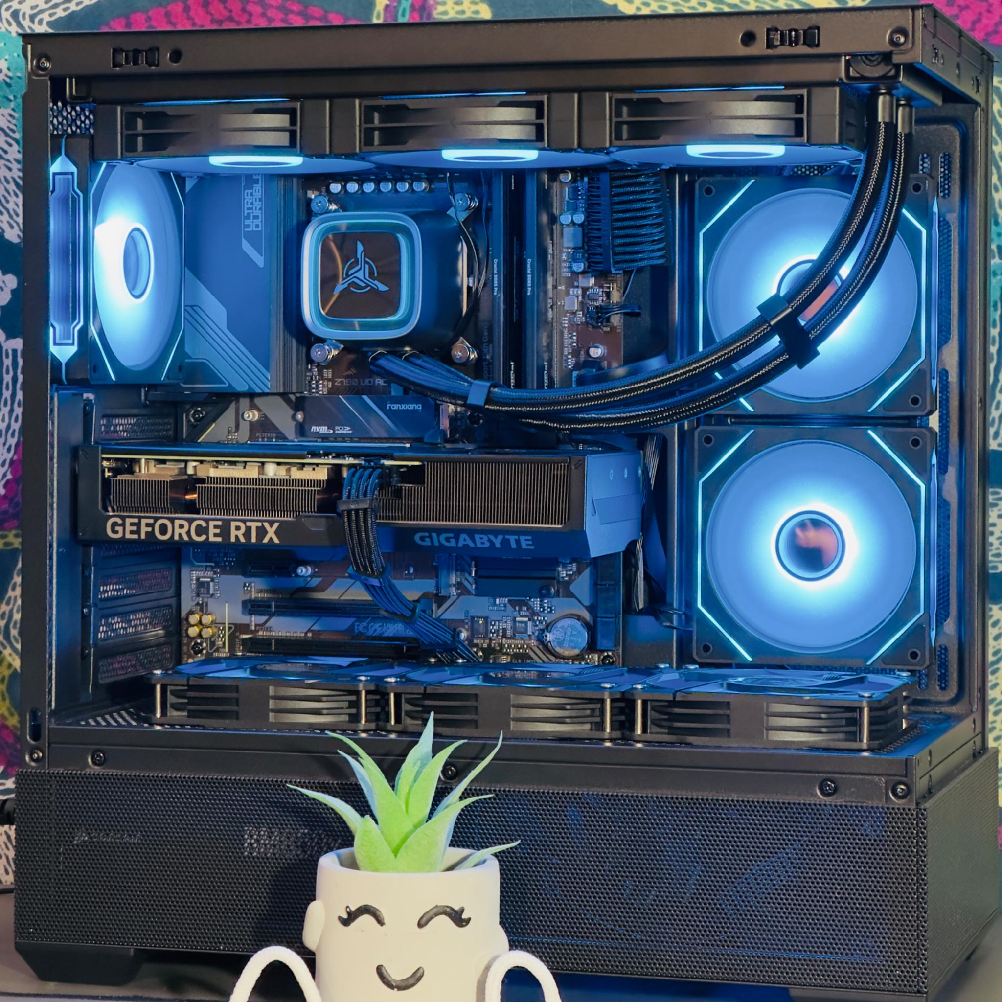 Gaming PC: 4070 + 13700k + 32gb DDR5 + 1TB nVME SSD