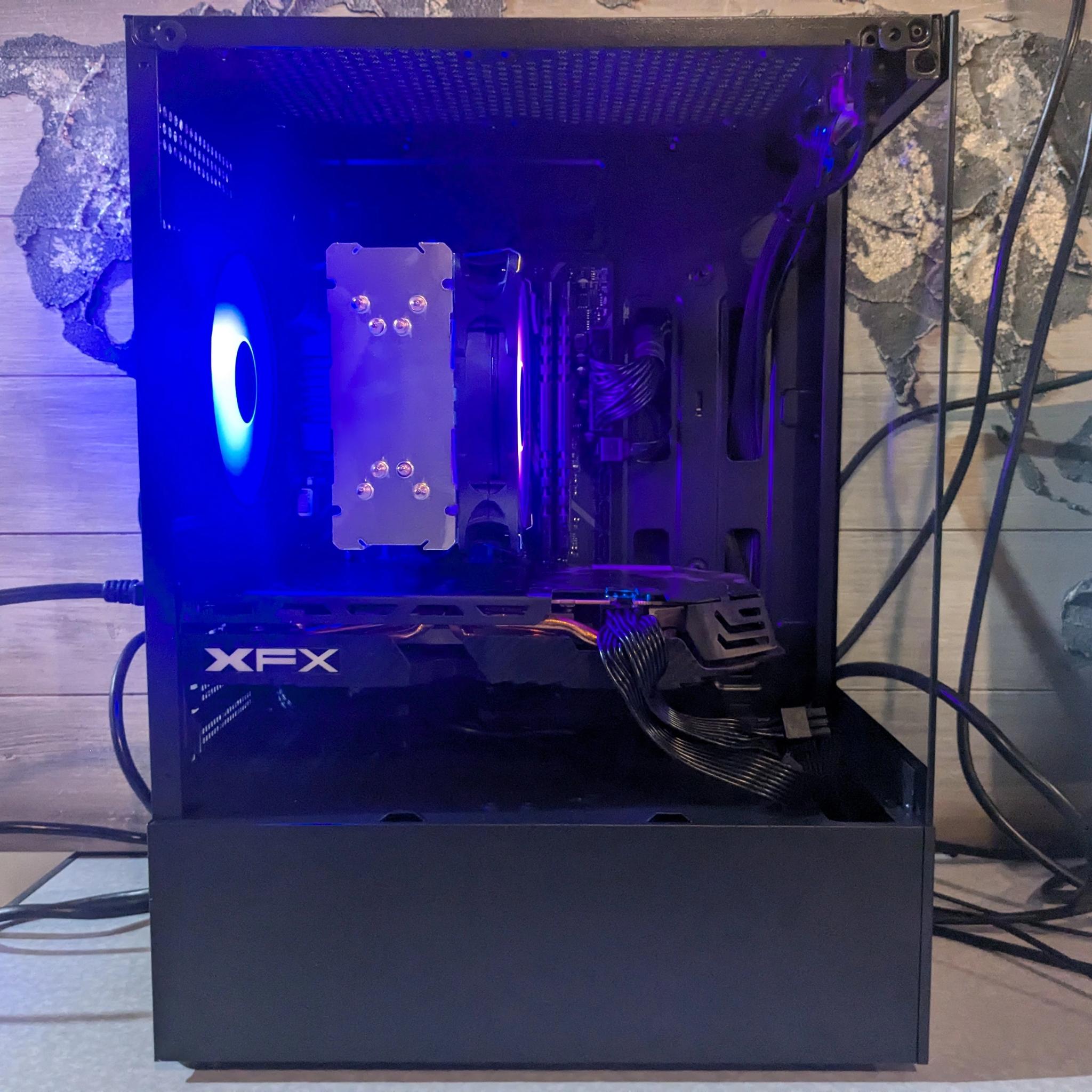 Gaming PC - Ryzen 5 3600, RX 580 8gb, 16gb RAM / 512gb SSD