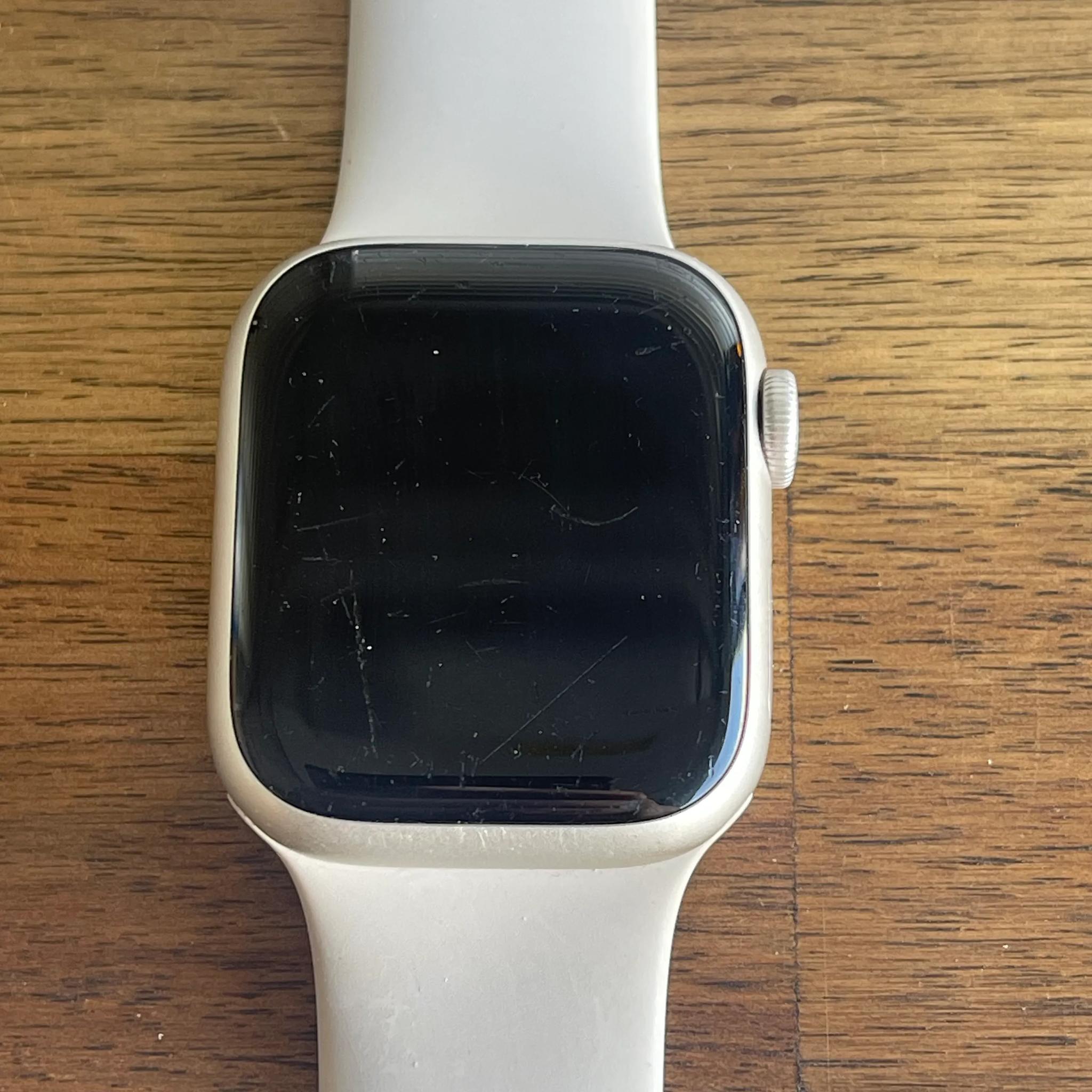 Apple Series 8 41mm Smart Watch