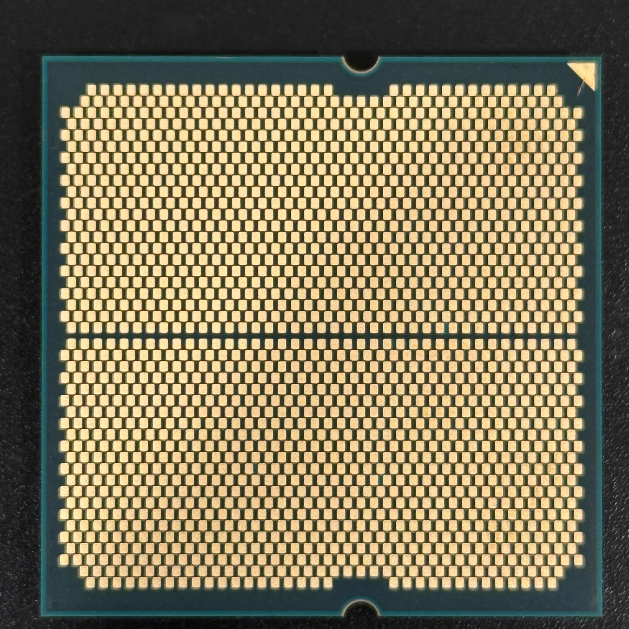 RYZEN 7 7700X