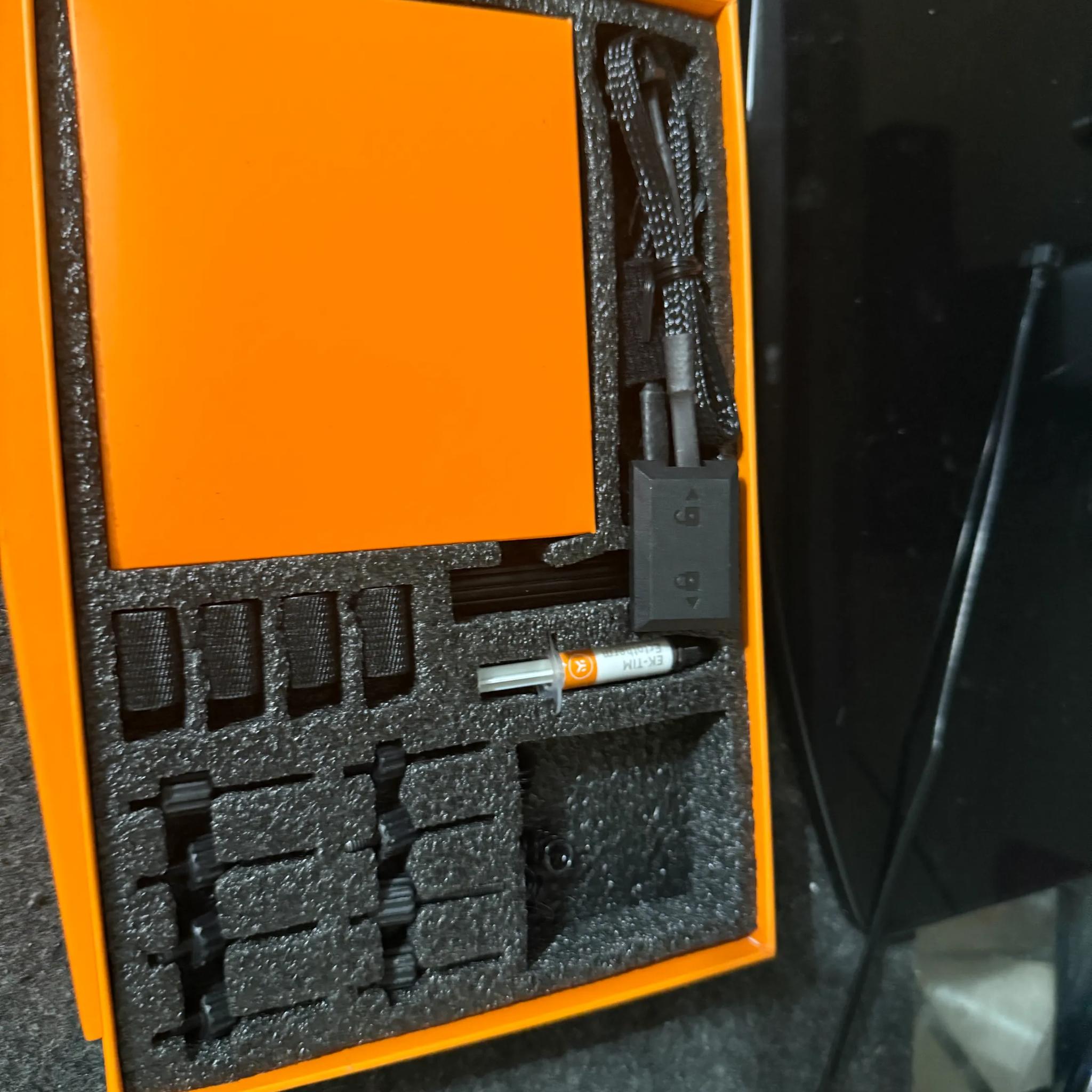 EKWB EK-Nucleus CPU AIO CR360 Dark