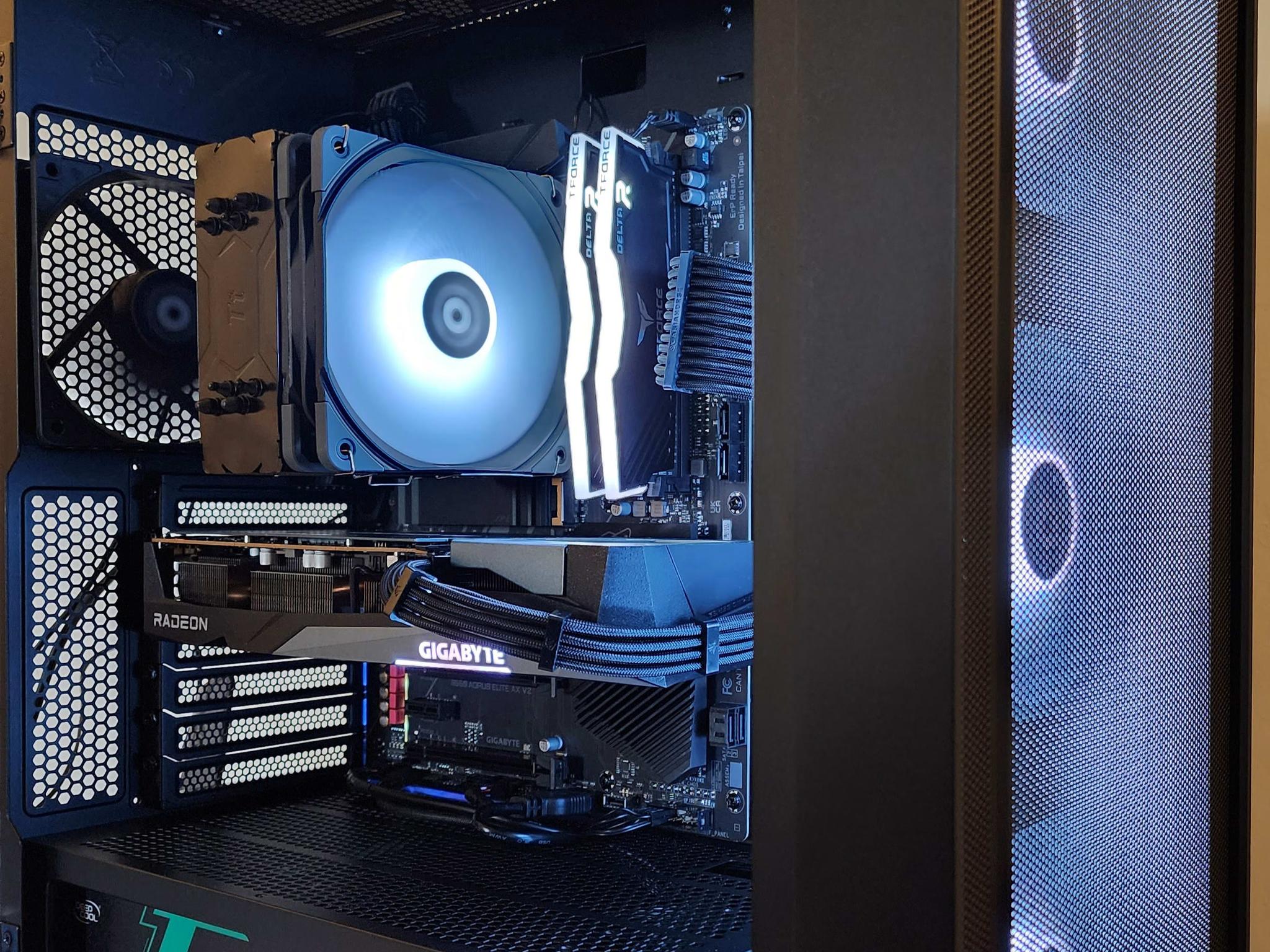 "Dynamic" Gaming PC R5 5600x w/ Gigabyte RX 6650XT | 16GB RAM | 1TB Gen4