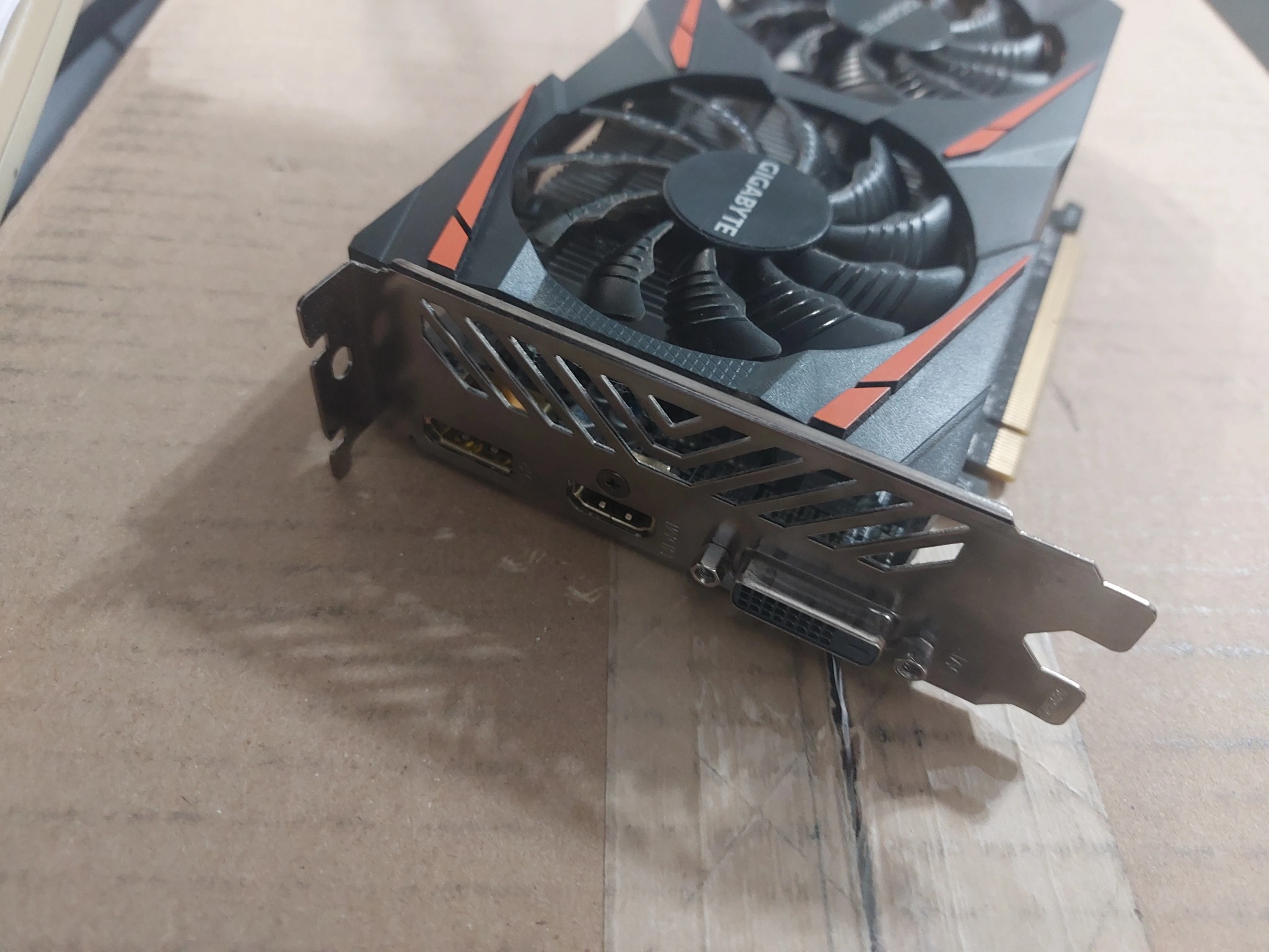 RX 460