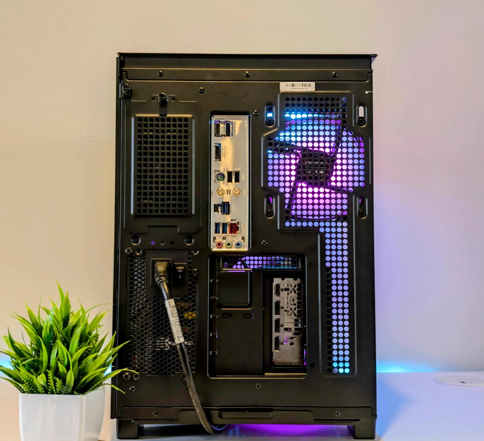 AMD BEAST | RX 7700XT | AMD RYZEN 9600X | 1TB NVME SSD | 32GB DDR5 6000MT/S | ARGB | WATER COOLED