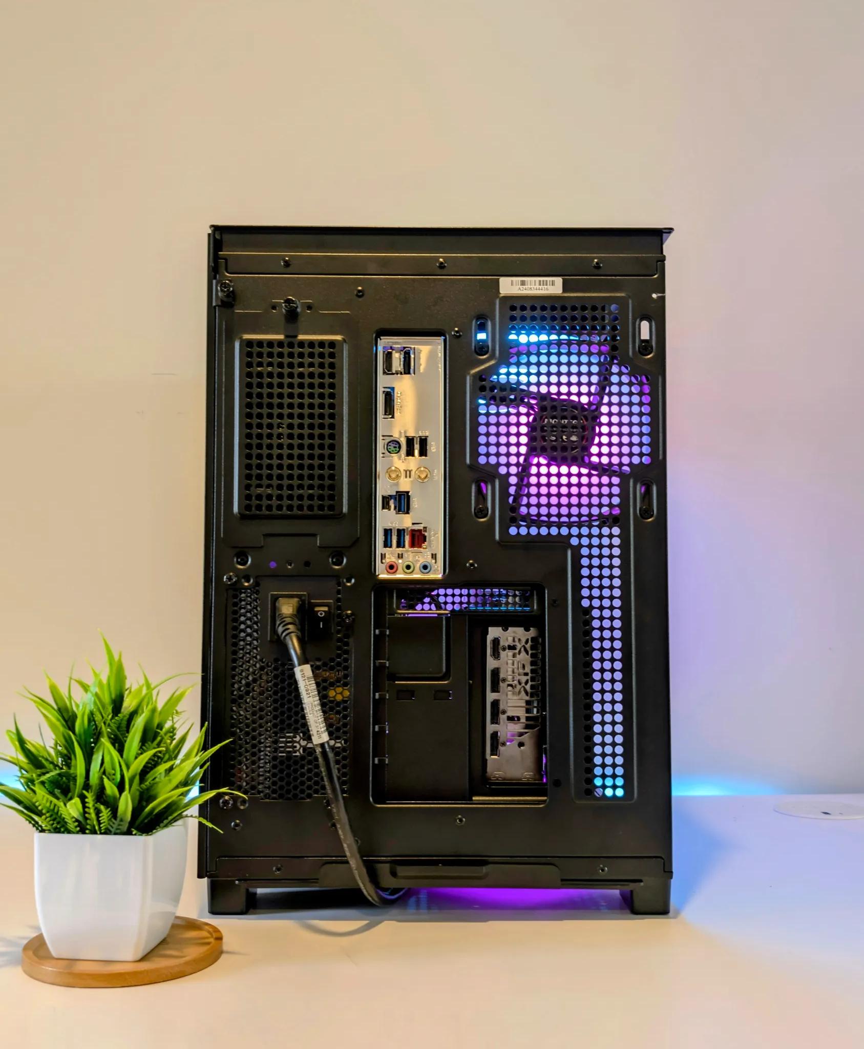 AMD BEAST | RX 7700XT | AMD RYZEN 9600X | 1TB NVME SSD | 32GB DDR5 6000MT/S | ARGB | WATER COOLED