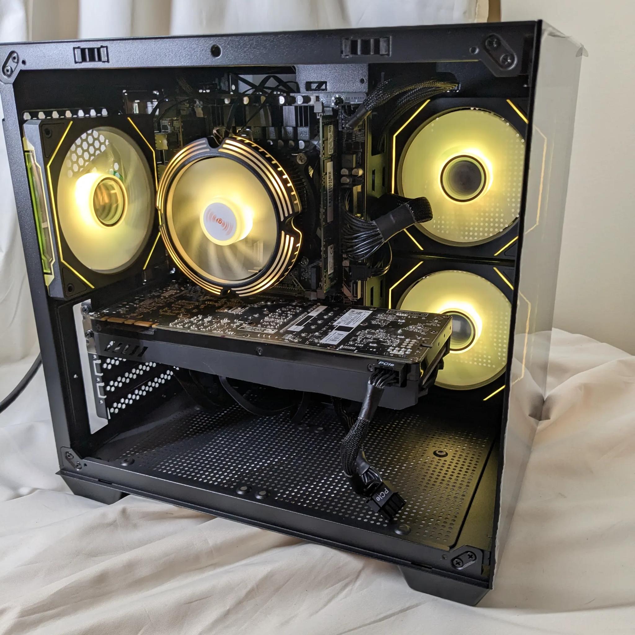 GTX 1080 | 14 cores 28 threads | 32 GB RAM | Windows 11 home