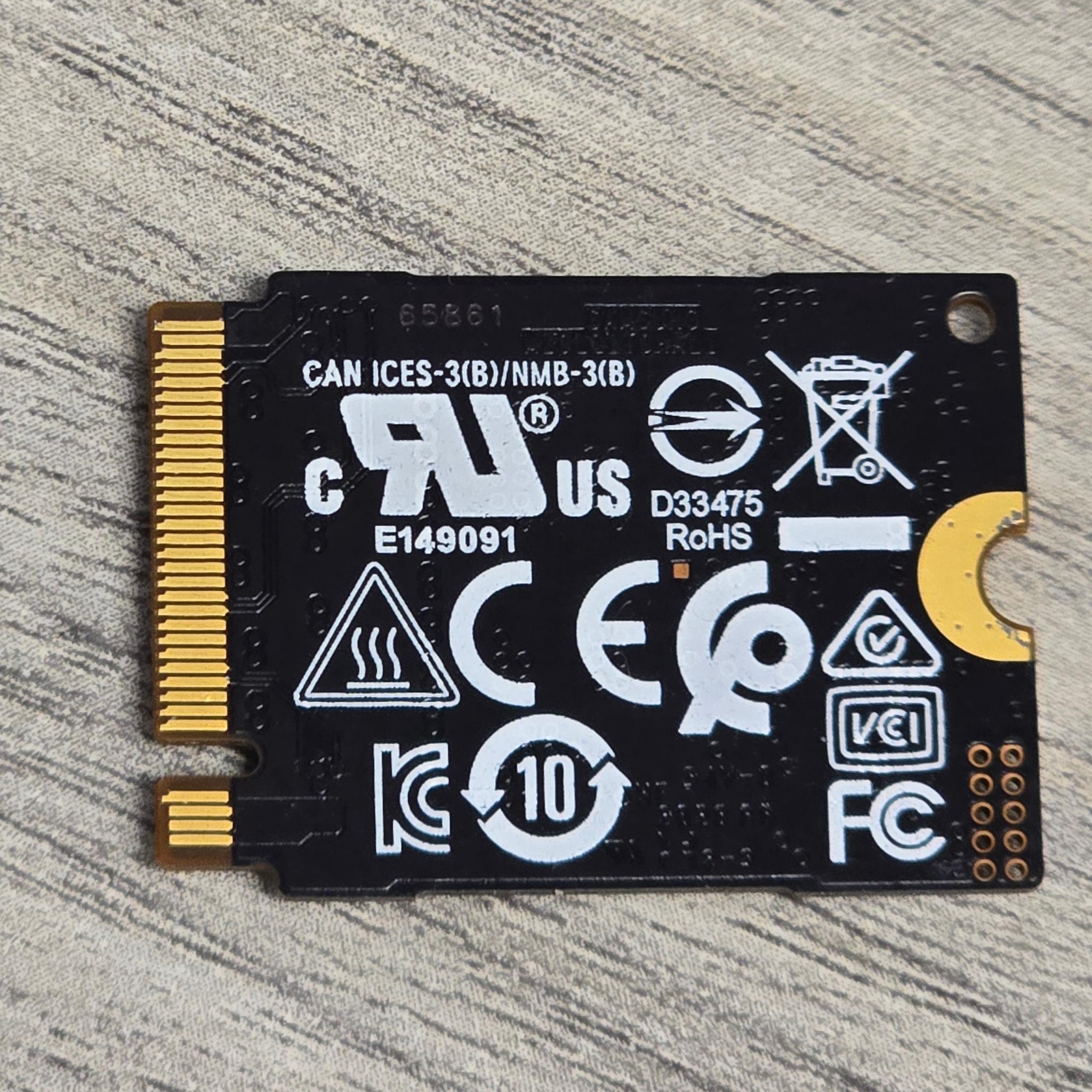 Samsung SSD 256GB PM991 M.2 2230 42mm PCIe 3.0 x4 NVMe