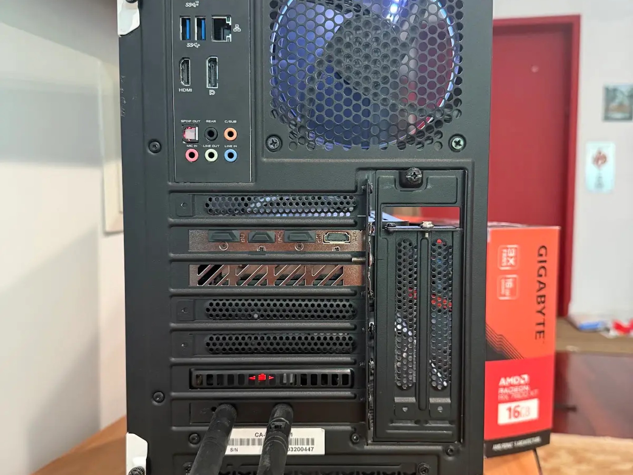 AMD RX 7800 XT Ryzen 7 5700X Custom Gaming PC