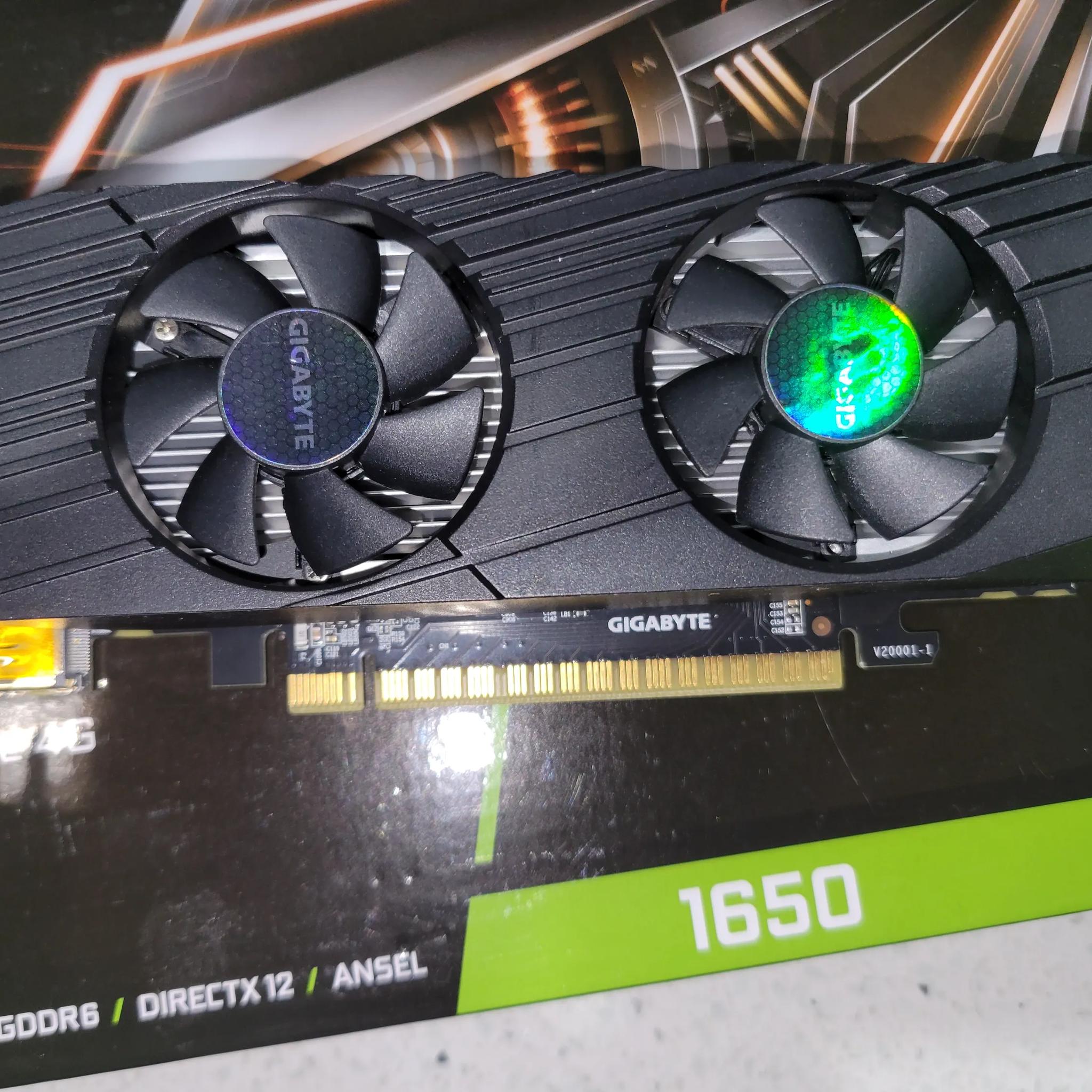 Nvidia GeForce GTX 1650 OC Low Profile 4GB Gigabyte Graphics Card (Great Condition)