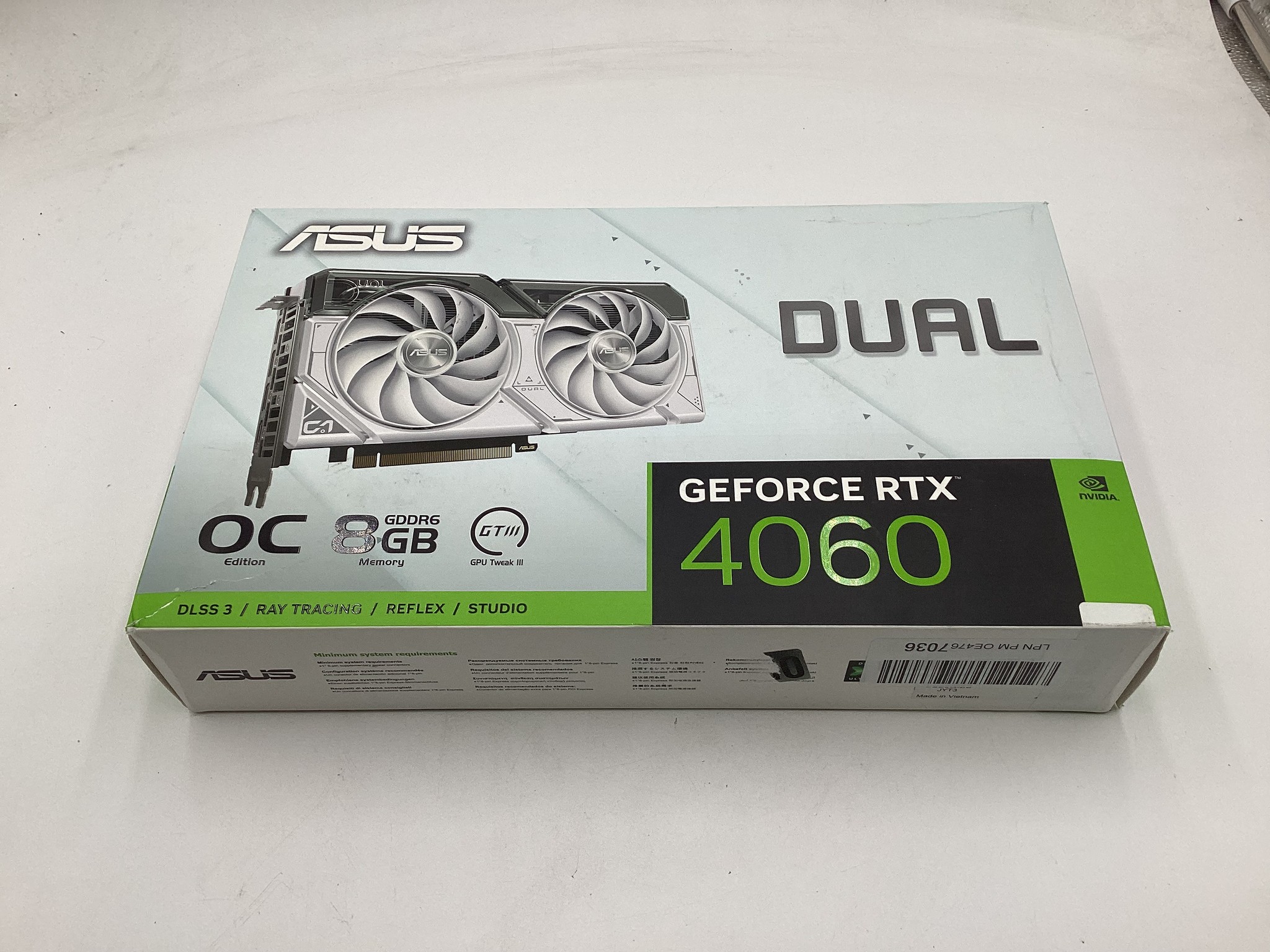 Roll over image to zoom in ASUS Dual GeForce RTX™ 4060 OC White Edition 8GB GDDR6