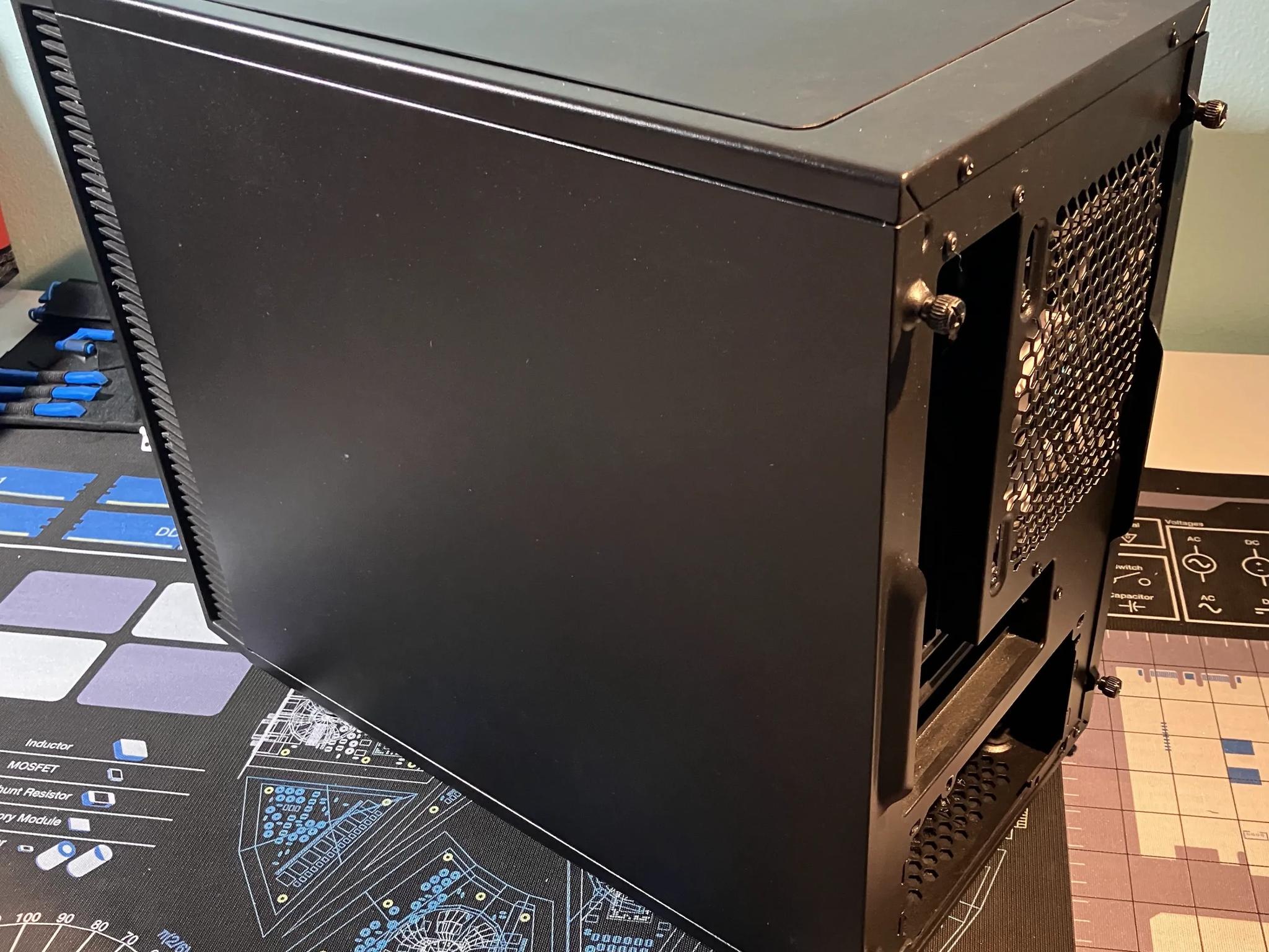 Fractal Design Define Nano S - mITX Tower