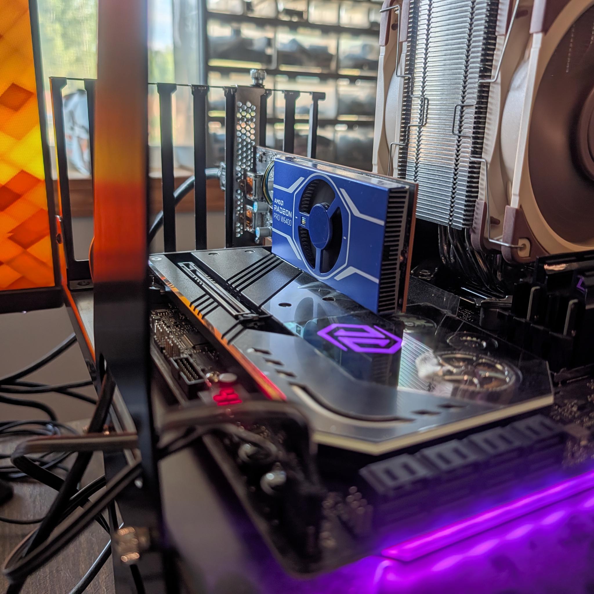 AMD Radeon PRO W6400 4GB GDDR6 Low Profile