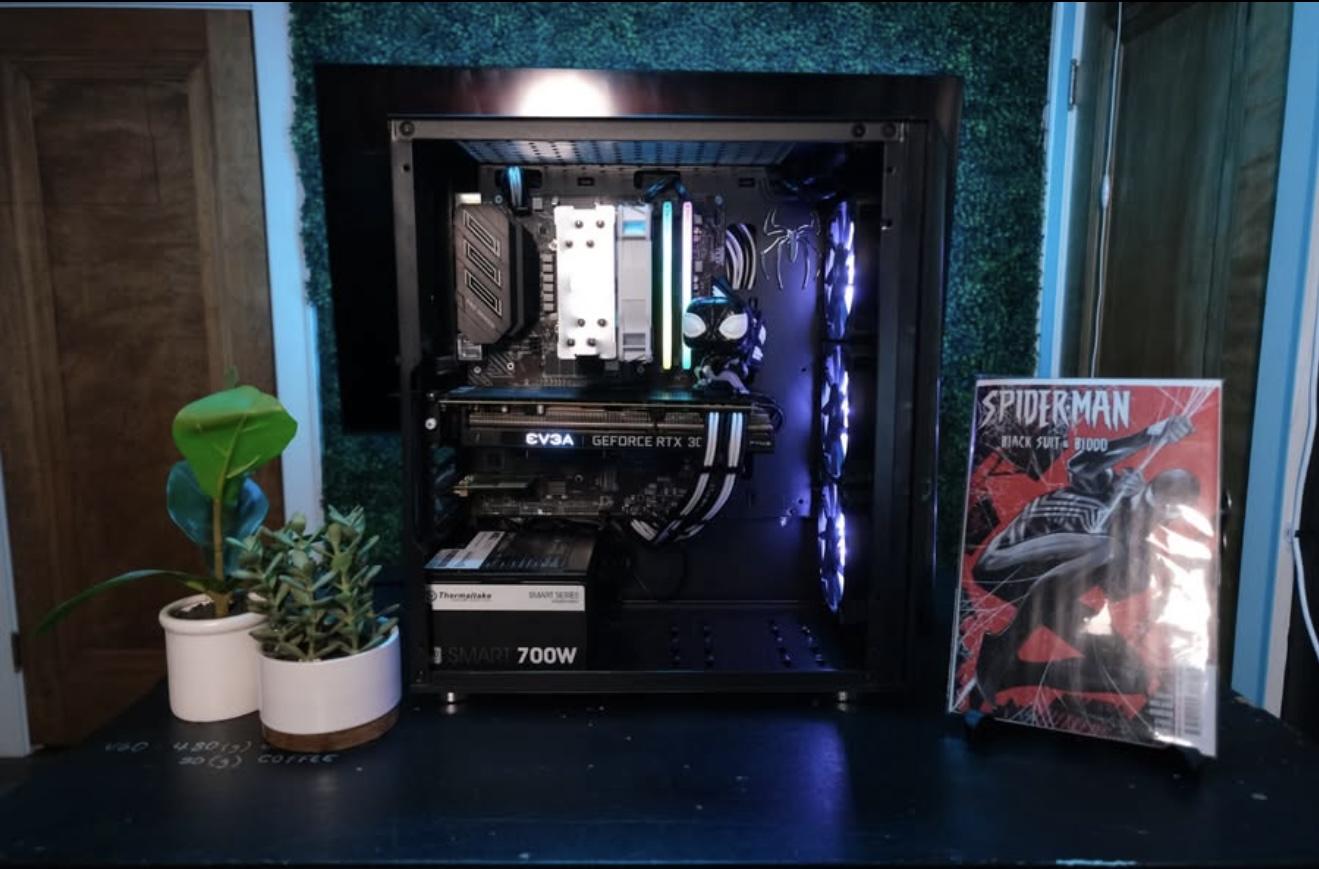 WONDERFUL Black and White spider-Man RGB Gaming PC