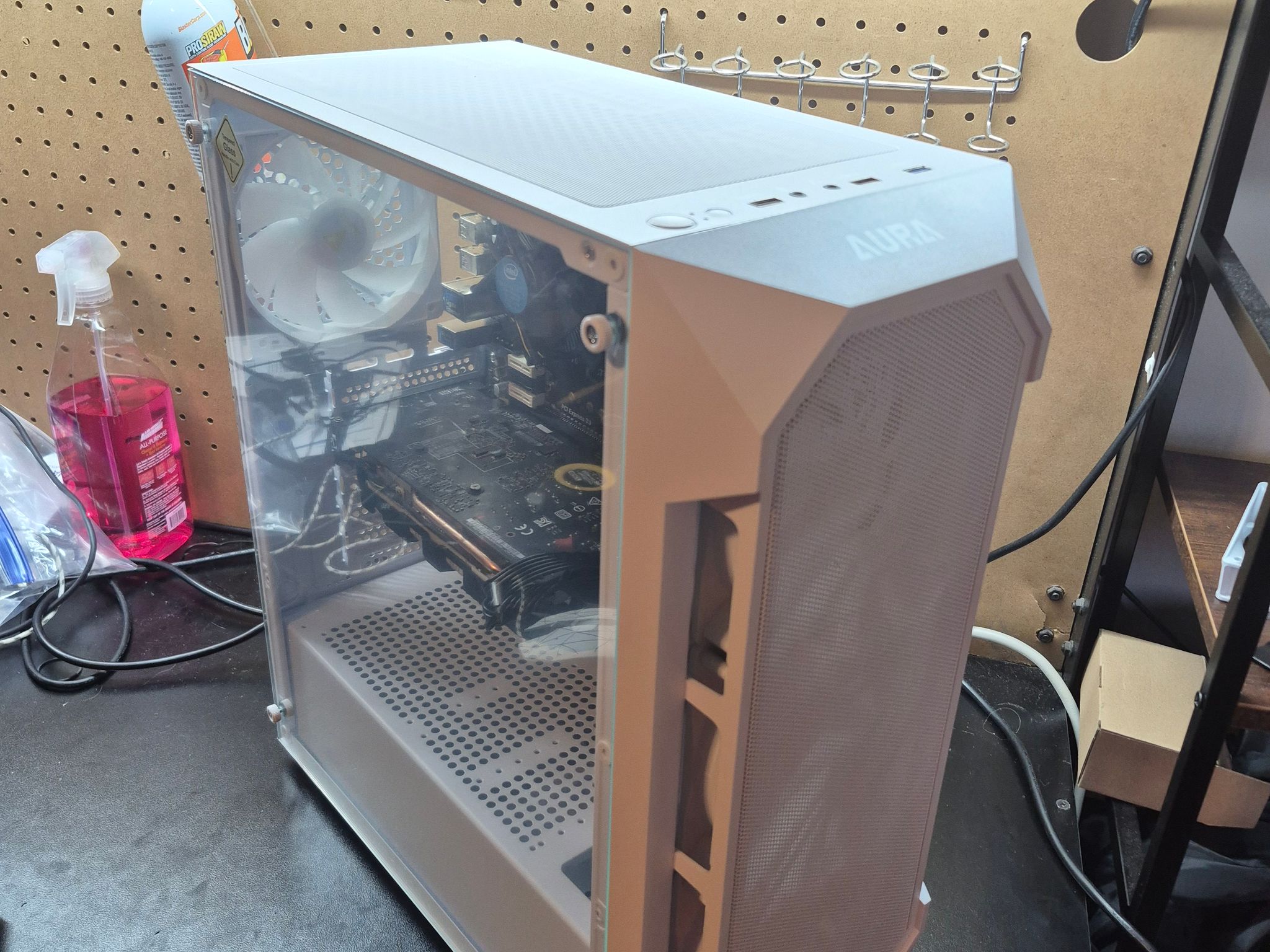 120 FPS Fortnite | i5-7400, 16GB RAM, GTX 1060 3GB, 500GB SSD, Win11, RGB