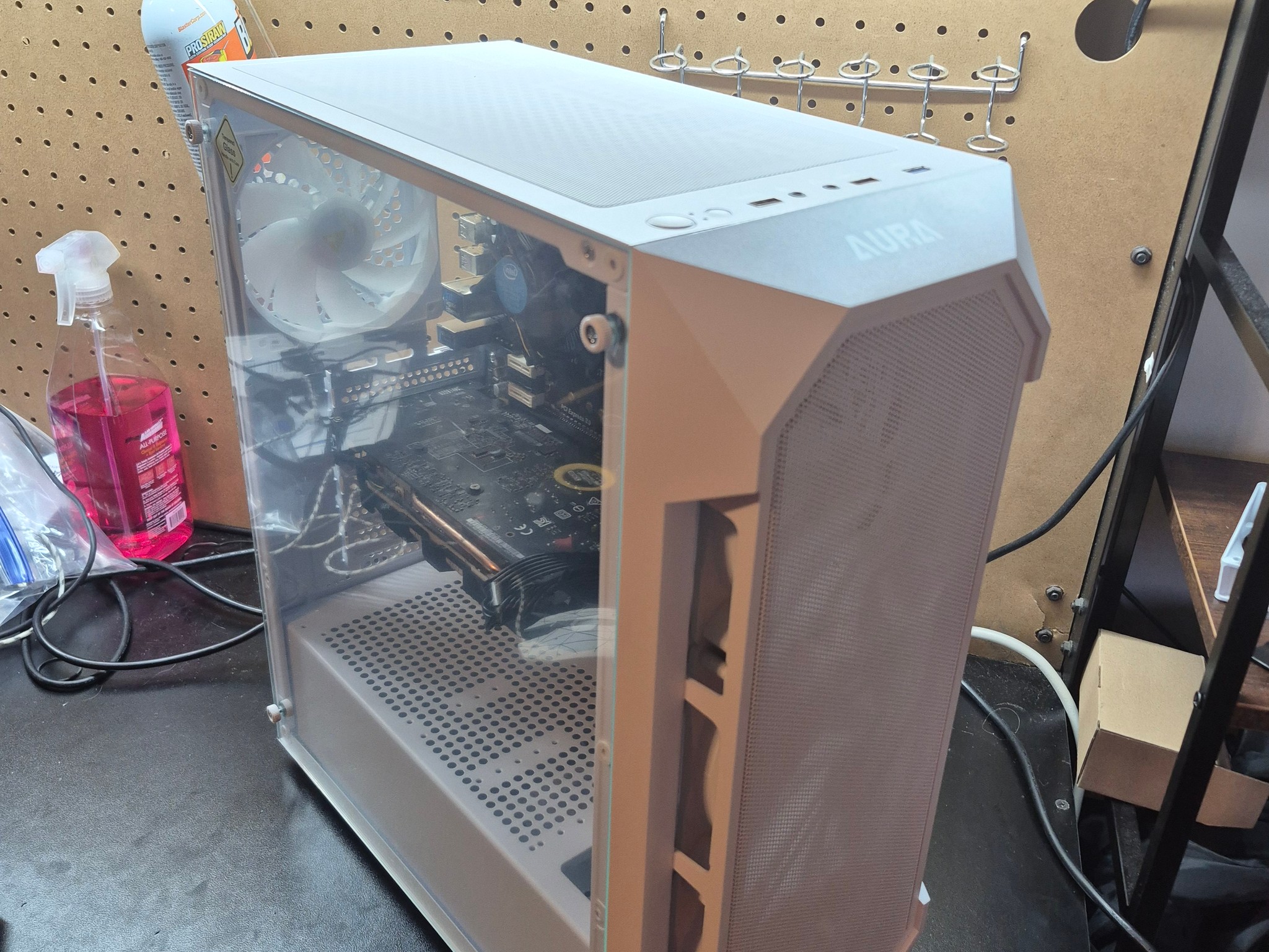120 FPS Fortnite | i5-7400, 16GB RAM, GTX 1060 3GB, 500GB SSD, Win11, RGB