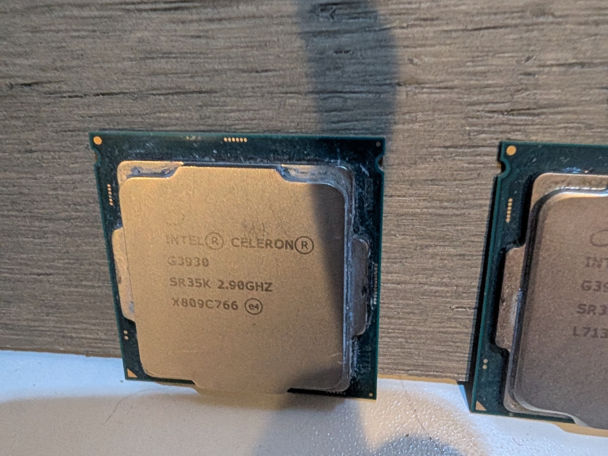 LOT OF 2 Celuron g3930s
