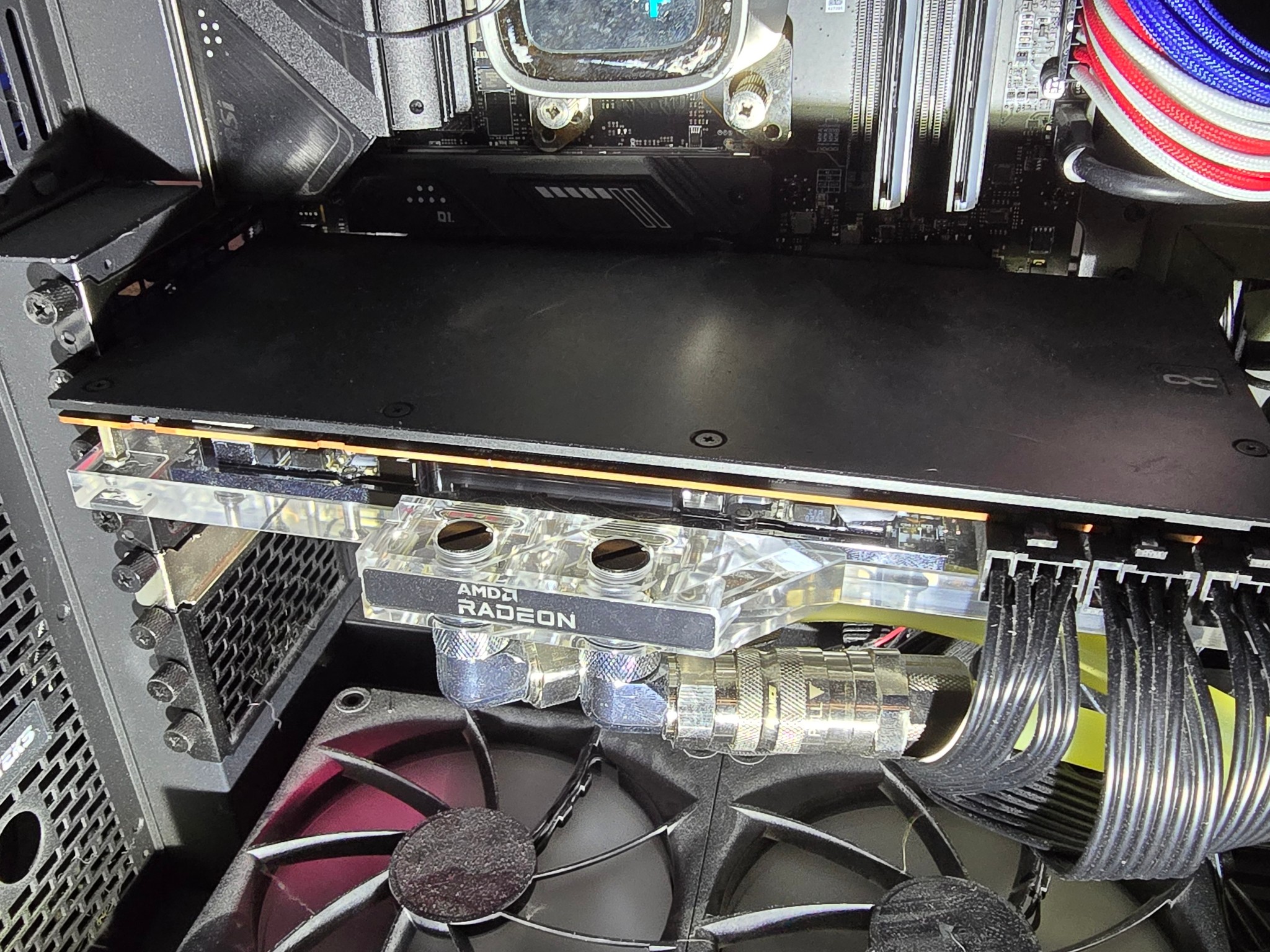 ASRock Phantom Gaming OC Radeon RX 7900 XTX with Alphacool waterblock
