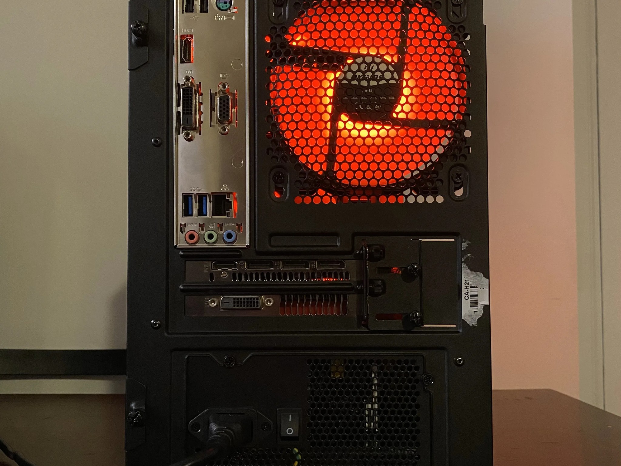 i5 8600T | RX 580 8GB | 16gb Ram