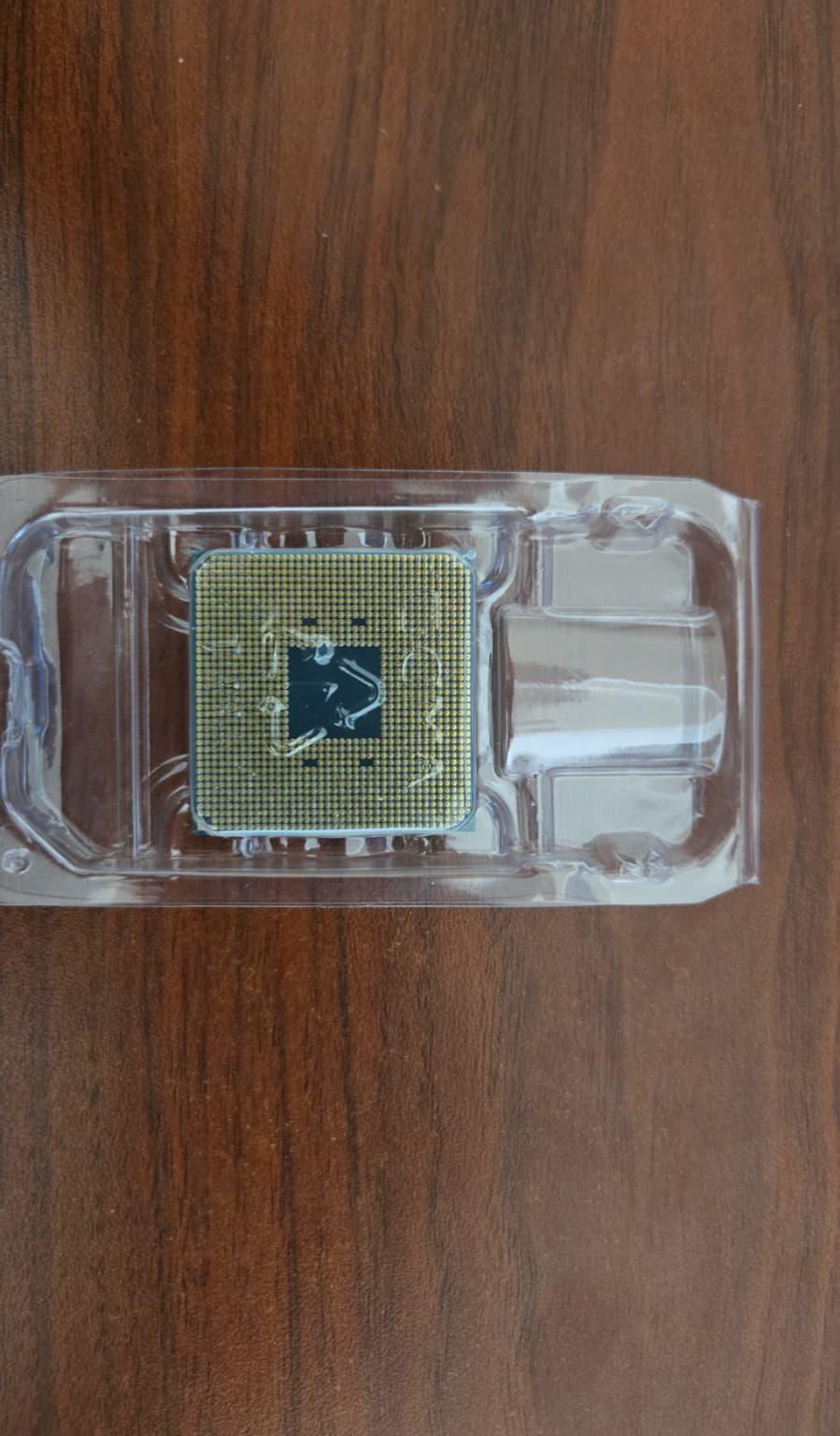AMD Ryzen 9 3900X