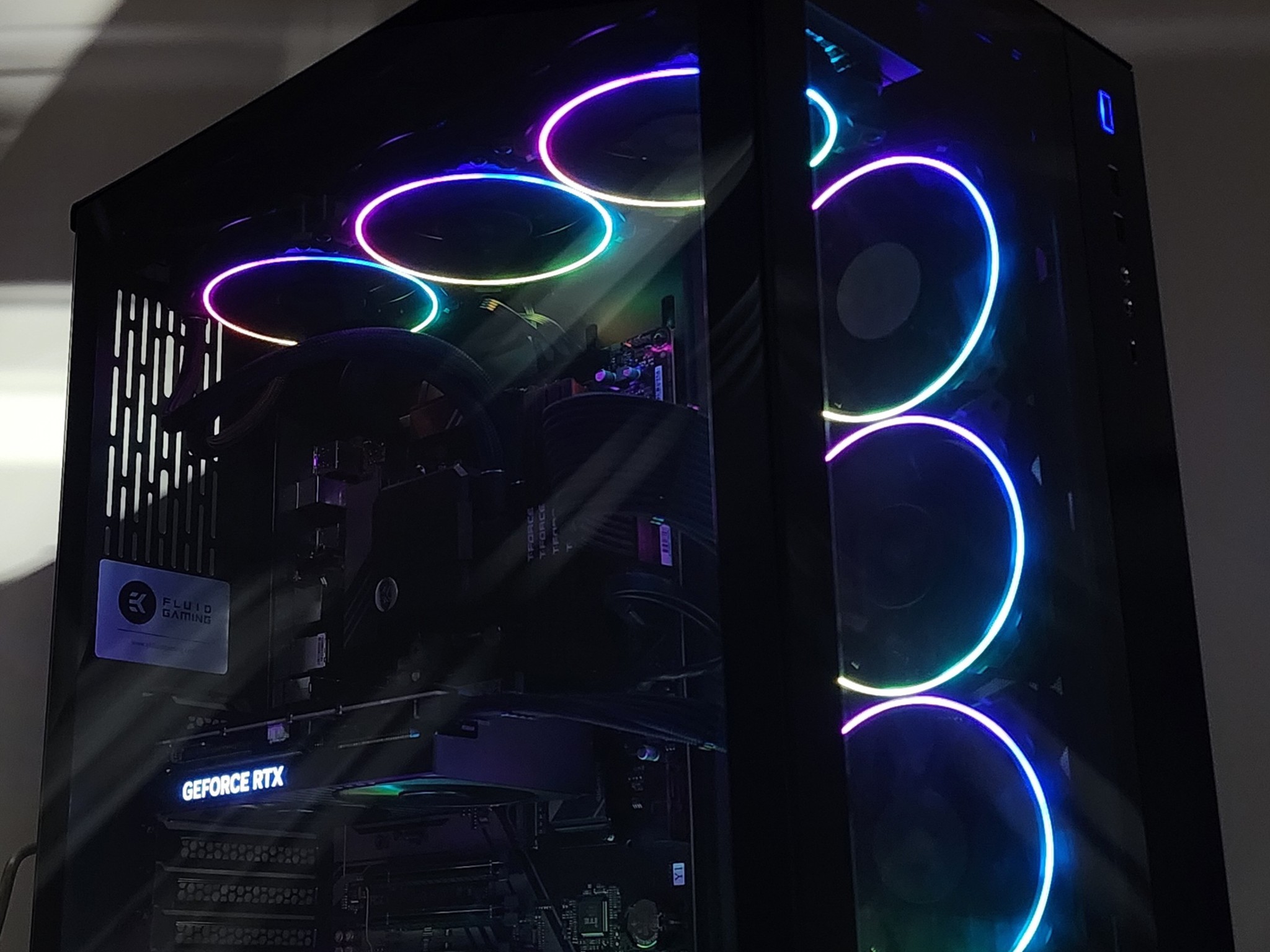 Gaming PC Ryzen 5 8400F 32GB RAM 2TB SSD RTX 4060 Ti 8GB Windows 11 Computer