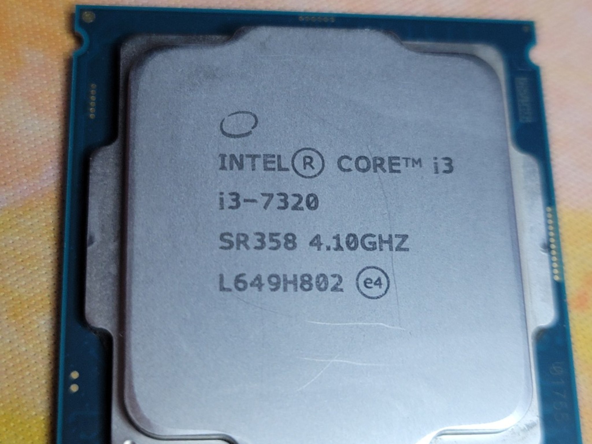 Intel Core i3-7320