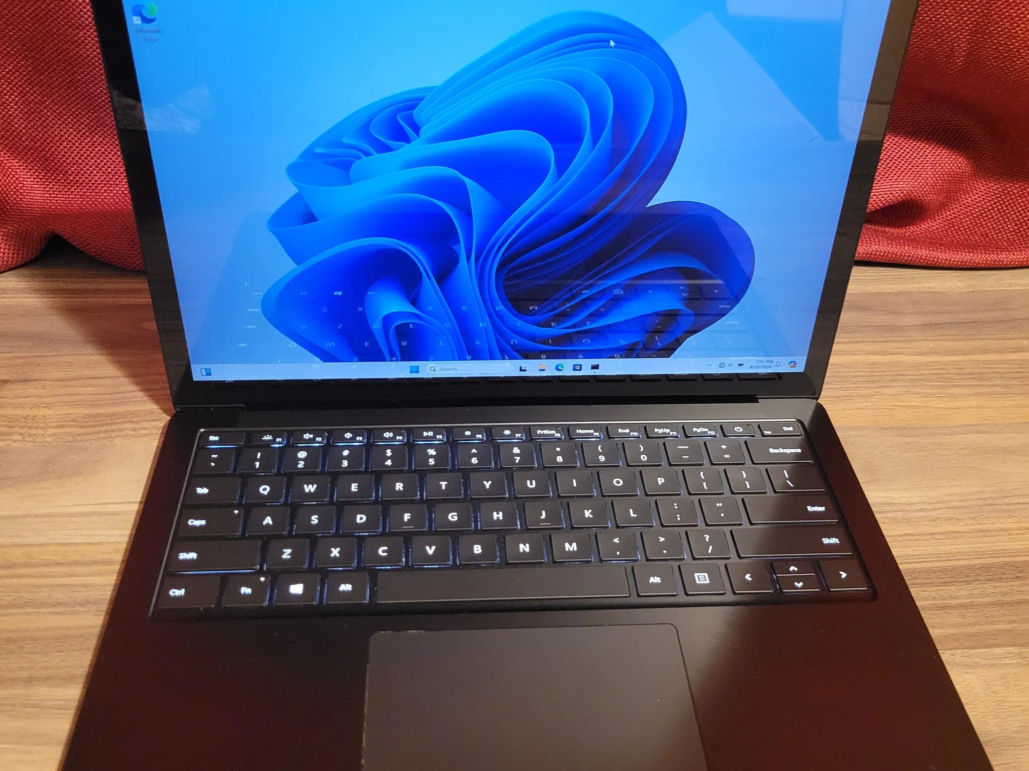 Microsoft Surface Laptop 3 - 256gb ssd - 13.5" 2k touch screen - intel i5-1035G7