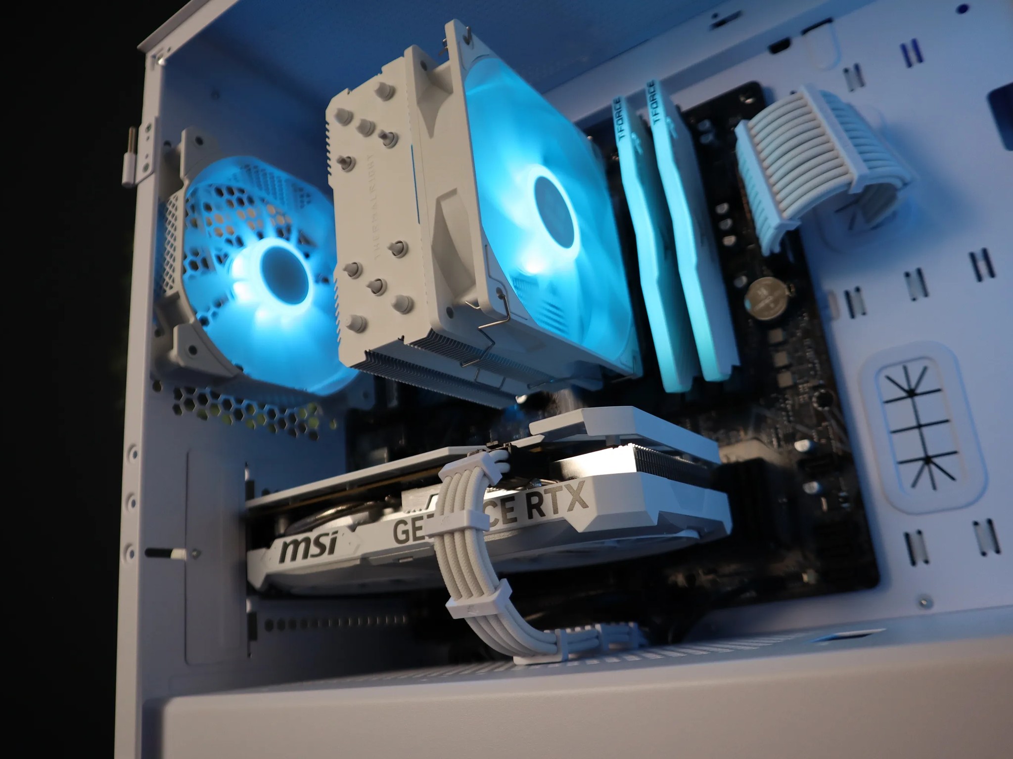 1440p WiFi Gaming PC | Ryzen 5 5600 | MSI RTX 4060 | 1TB | WHITE | All Parts Brand New