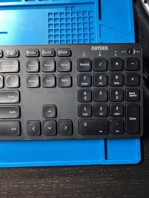 ARTECK HW305-3 Wireless Full-Size Keyboard Black QWERTY