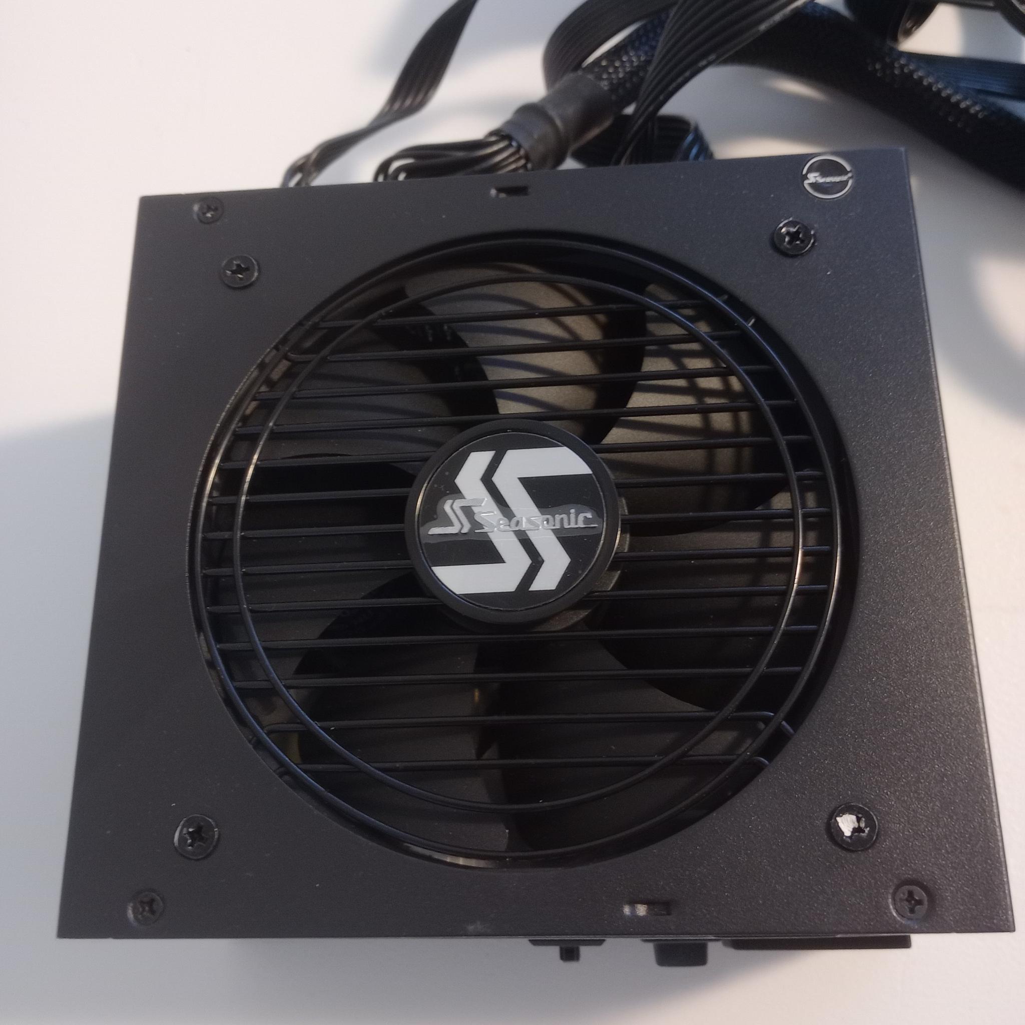 Seasonic FOCUS GX-650 650 Watt 80 Plus Gold Fully Modular ATX Power Supply