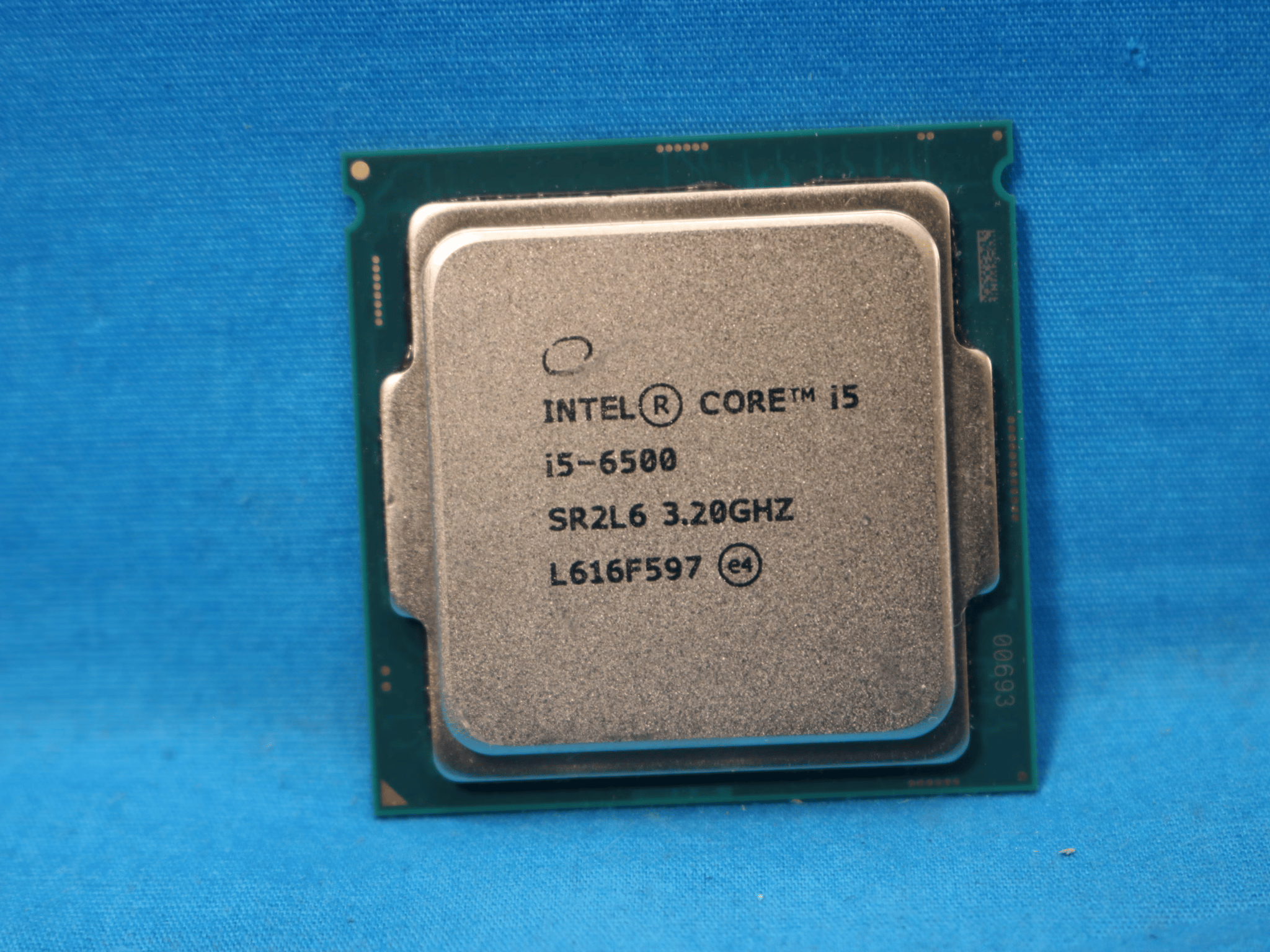 Intel Core i5-6500 3.20GHz LGA1151/Socket H4 Quad-Core 6MB Desktop CPU SR2L6