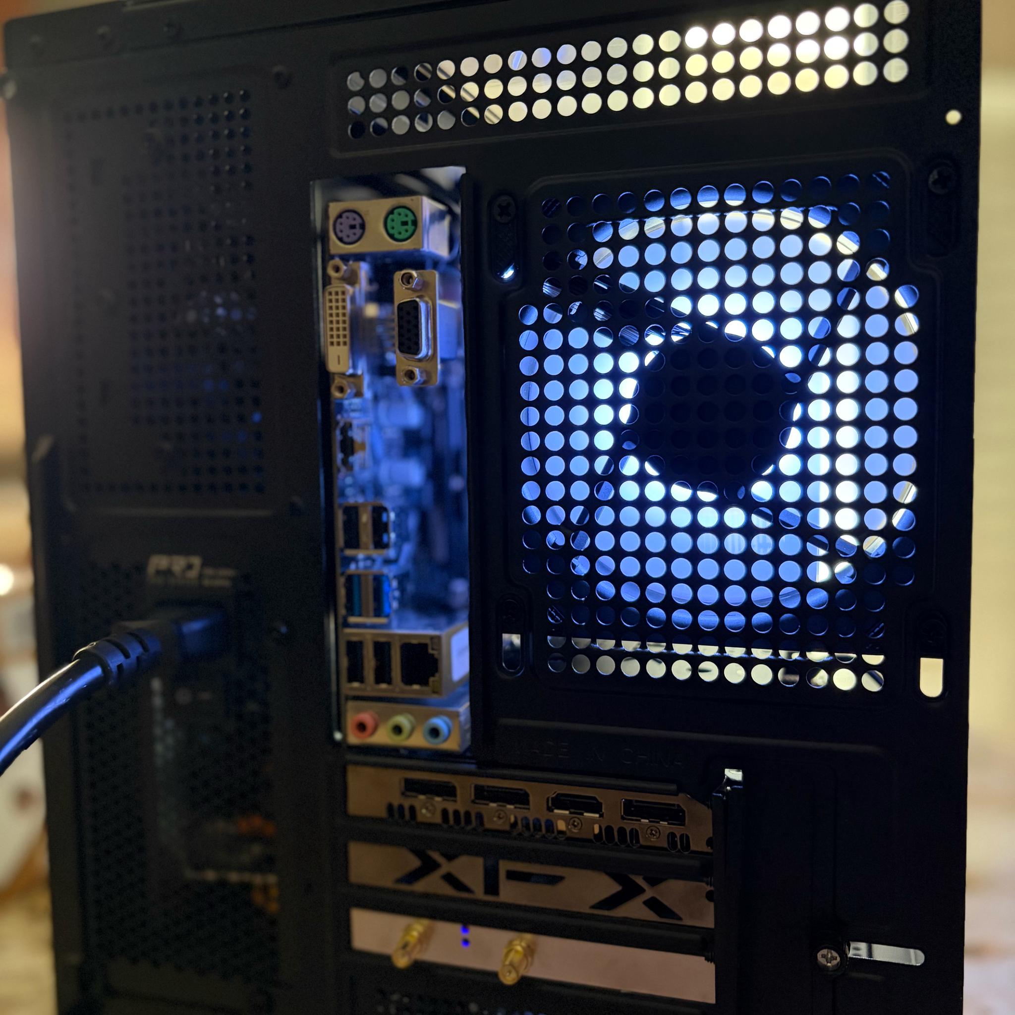 Black Gaming PC | RX 6600XT 8GB | INTEL 7-8700 | 16GB RAM | 500GB NVME SSD | Wi-Fi + Bluetooth Pcie